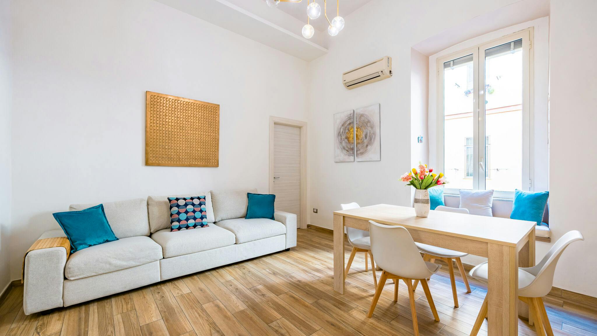 Apartment for rent for €1 per month in Naples, Via San Attanasio