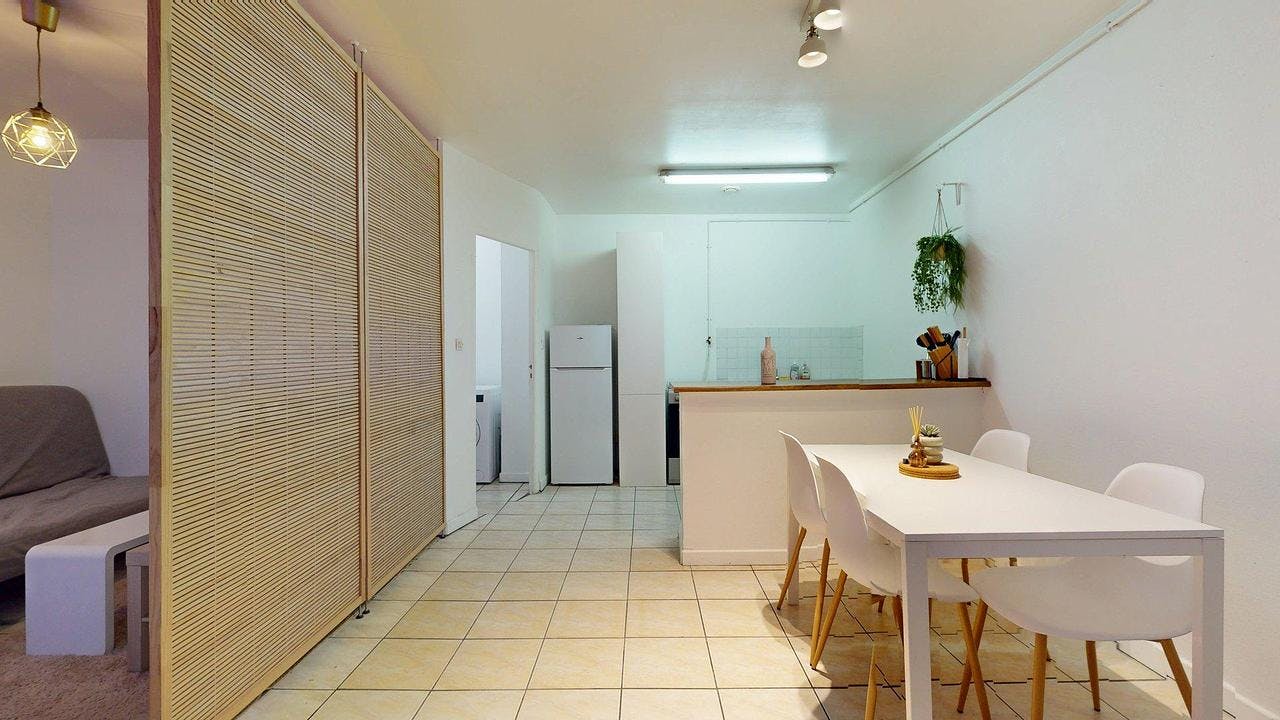 Studio zu mieten für 530 € pro Monat in Saint-Étienne, Rue Elisée Reclus