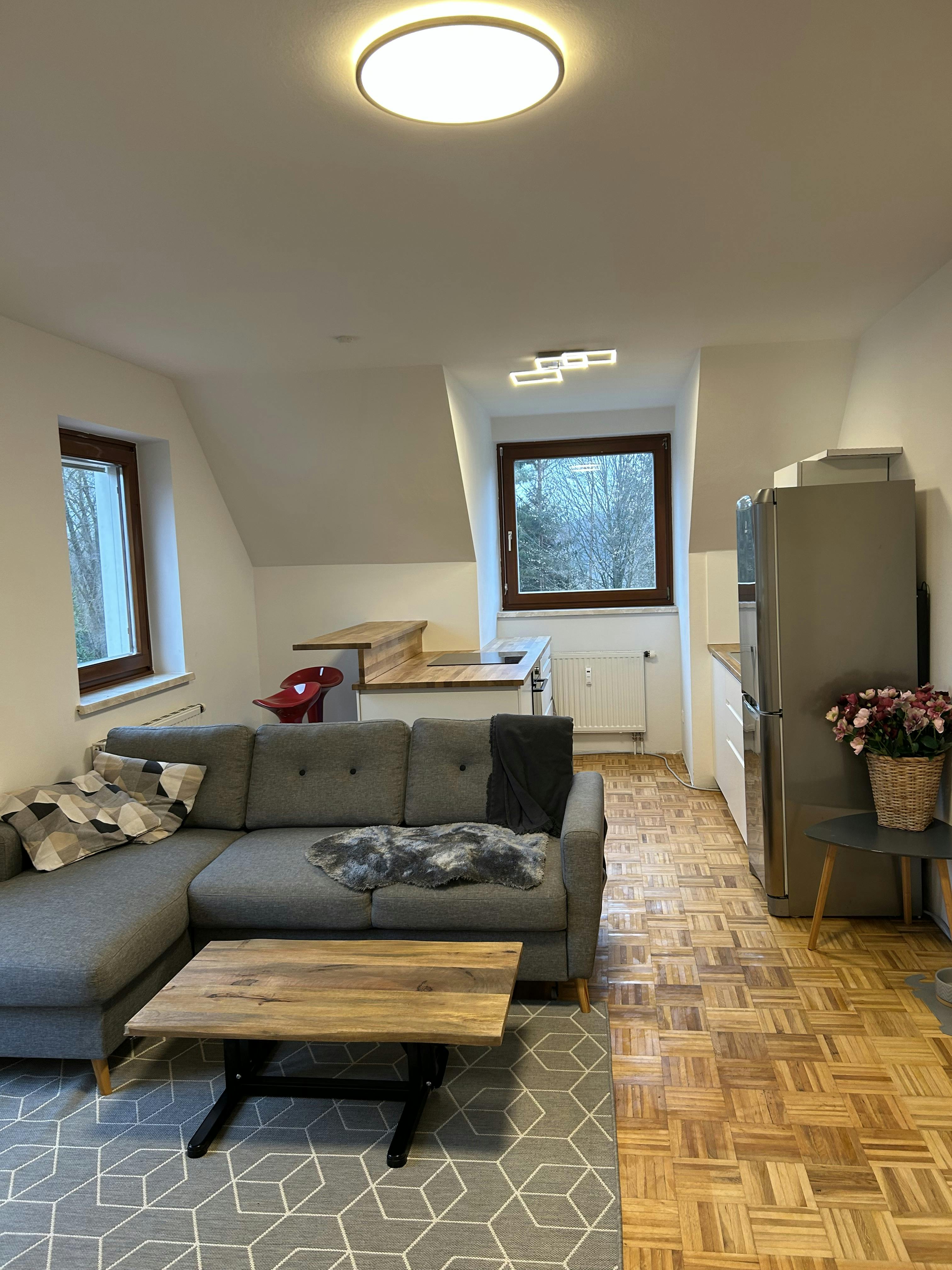Apartment for rent for €1,500 per month in Graz-Umgebung, Fernitzer Ring