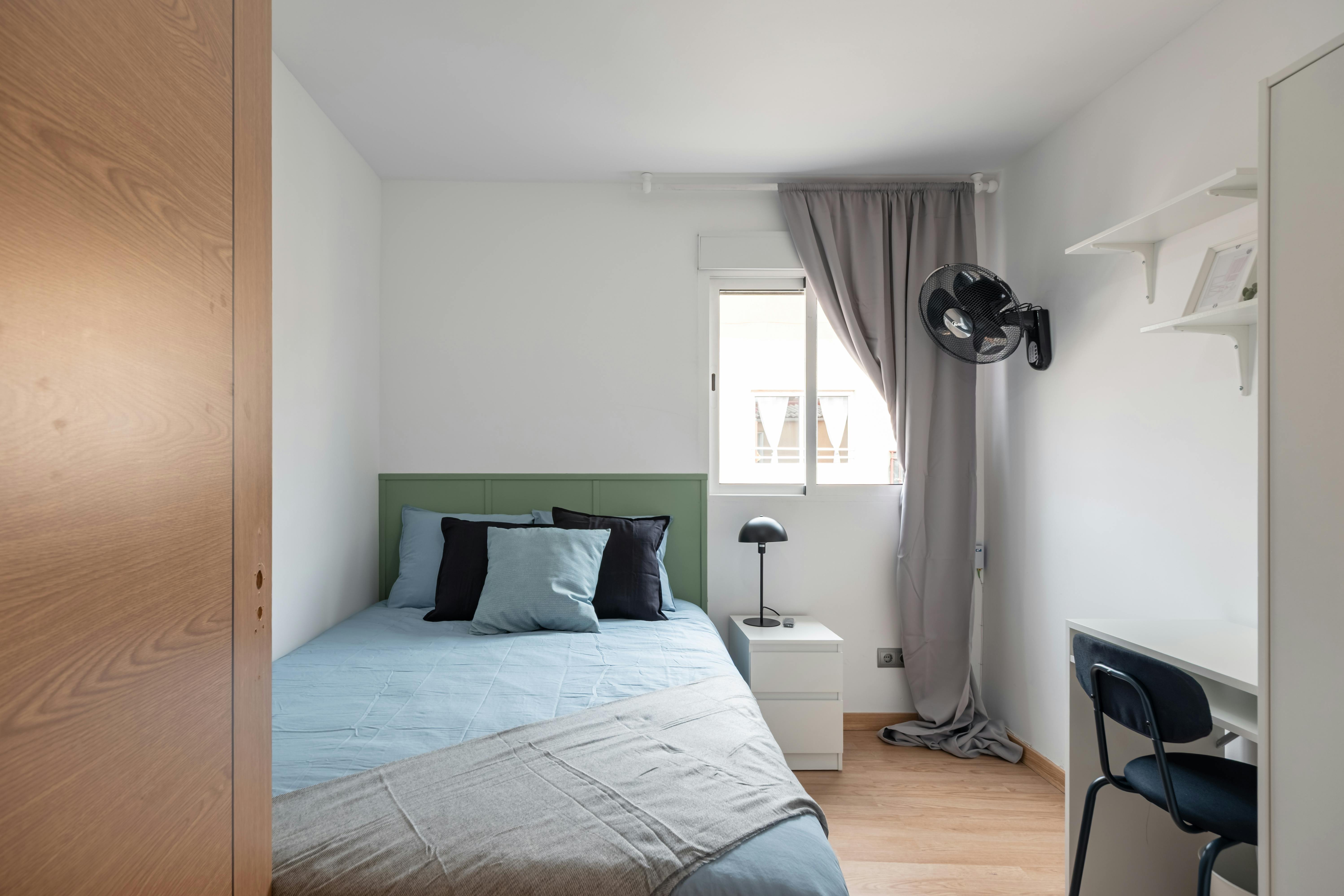 Single room Alicante (Alacant), 1 bed, 7m² — photo 22