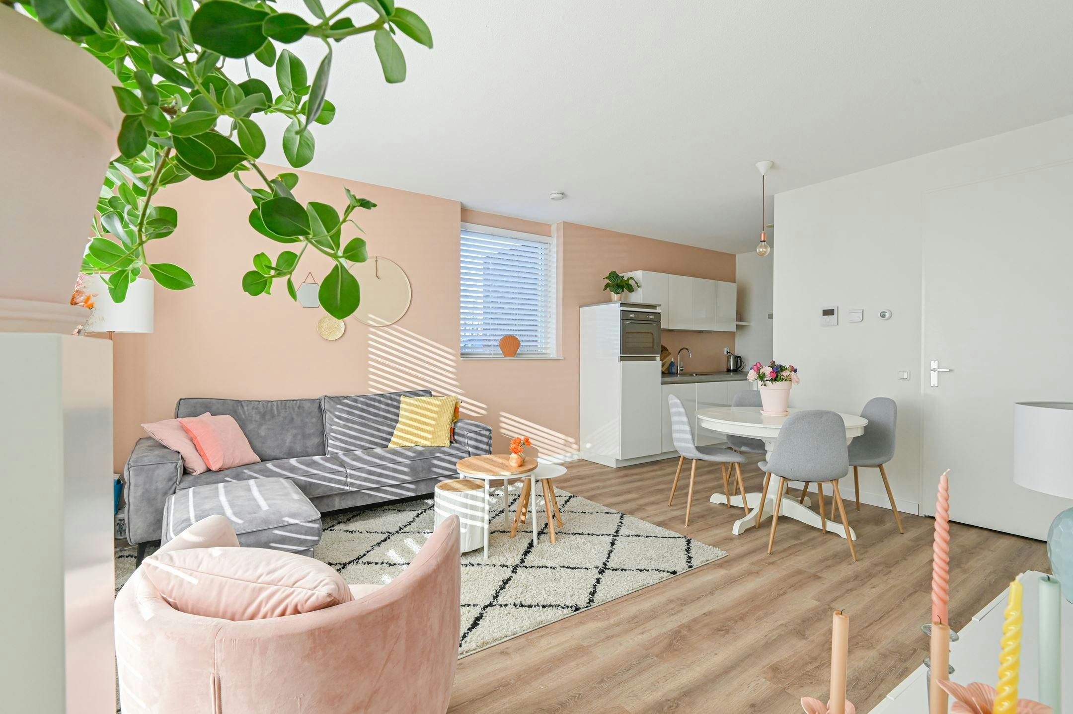 Appartement à louer pour 1 450 €/mois à Rotterdam, Bergsingel