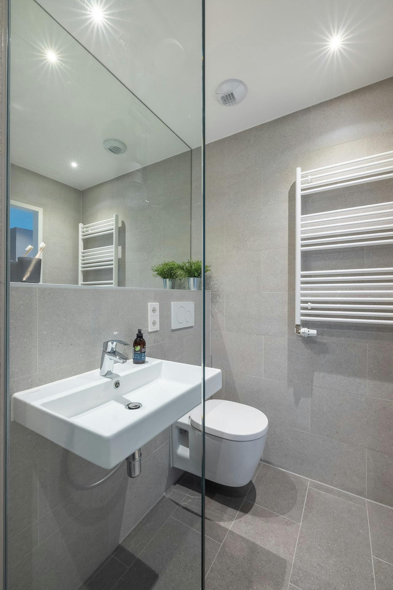 preview gallery tile