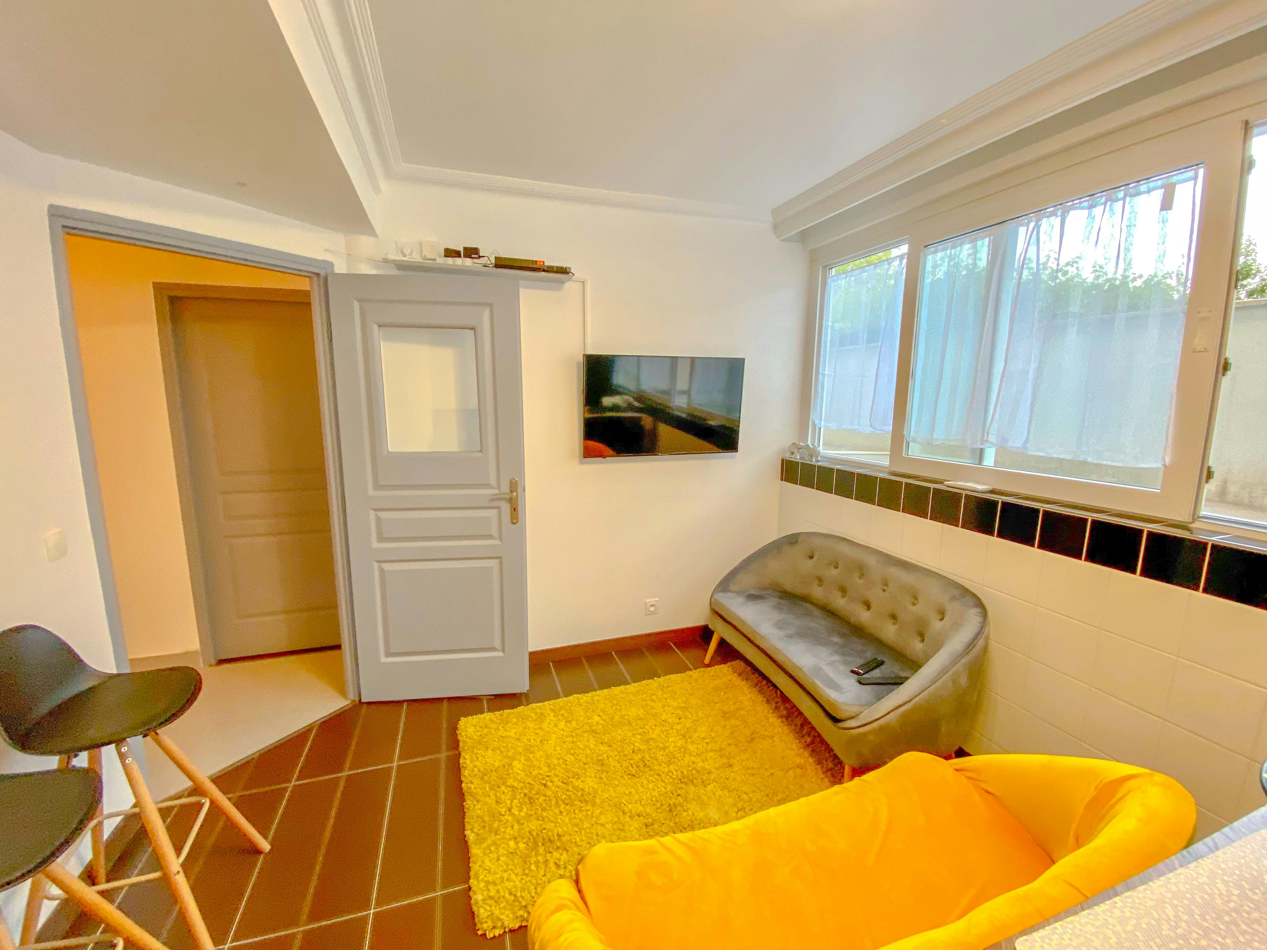 Privé kamer te huur voor € 600 per maand in Rosny-sous-Bois, Rue Clément Ader