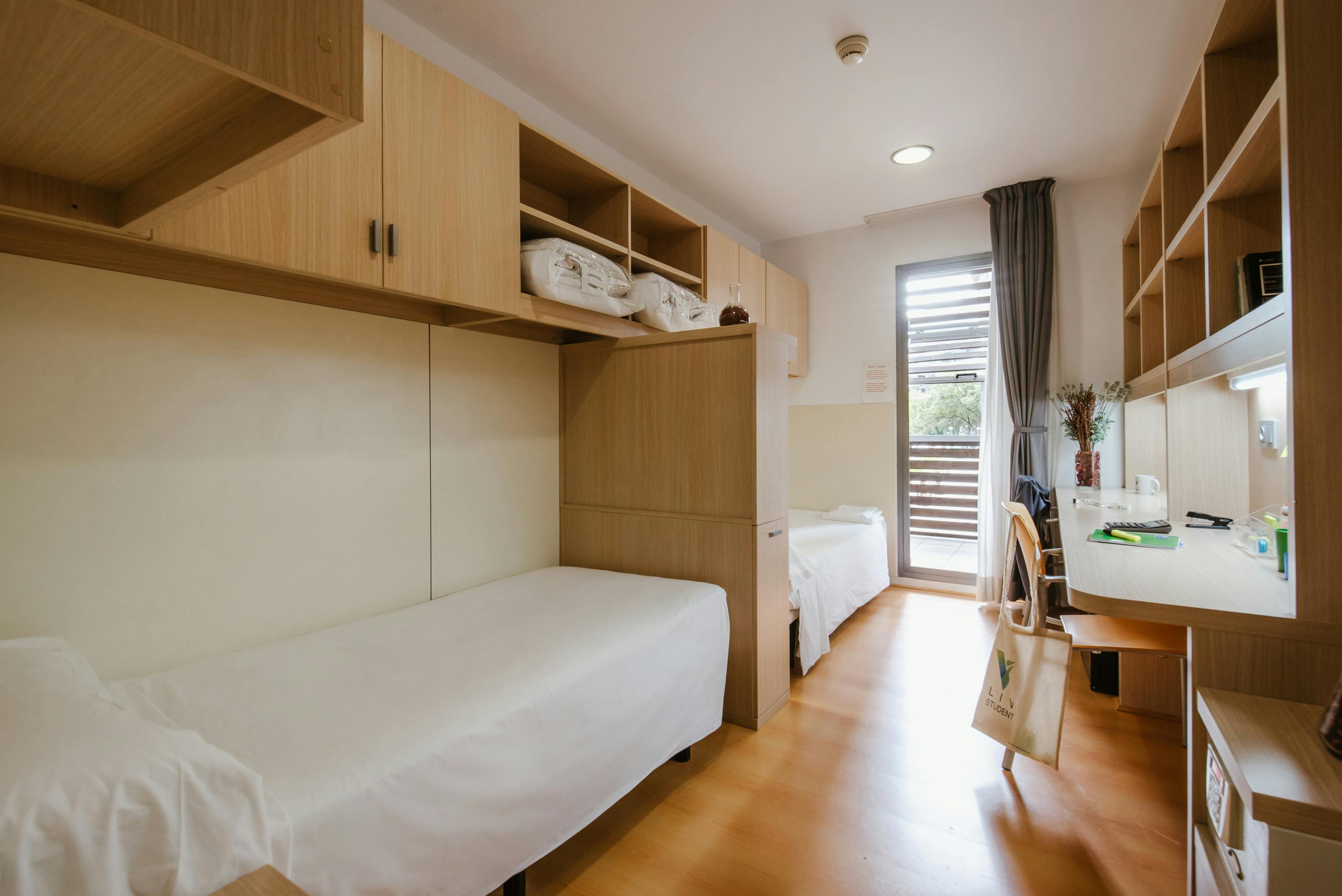 Shared room for rent for €1,580 per month in Barcelona, Passatge de Ricard Zamora