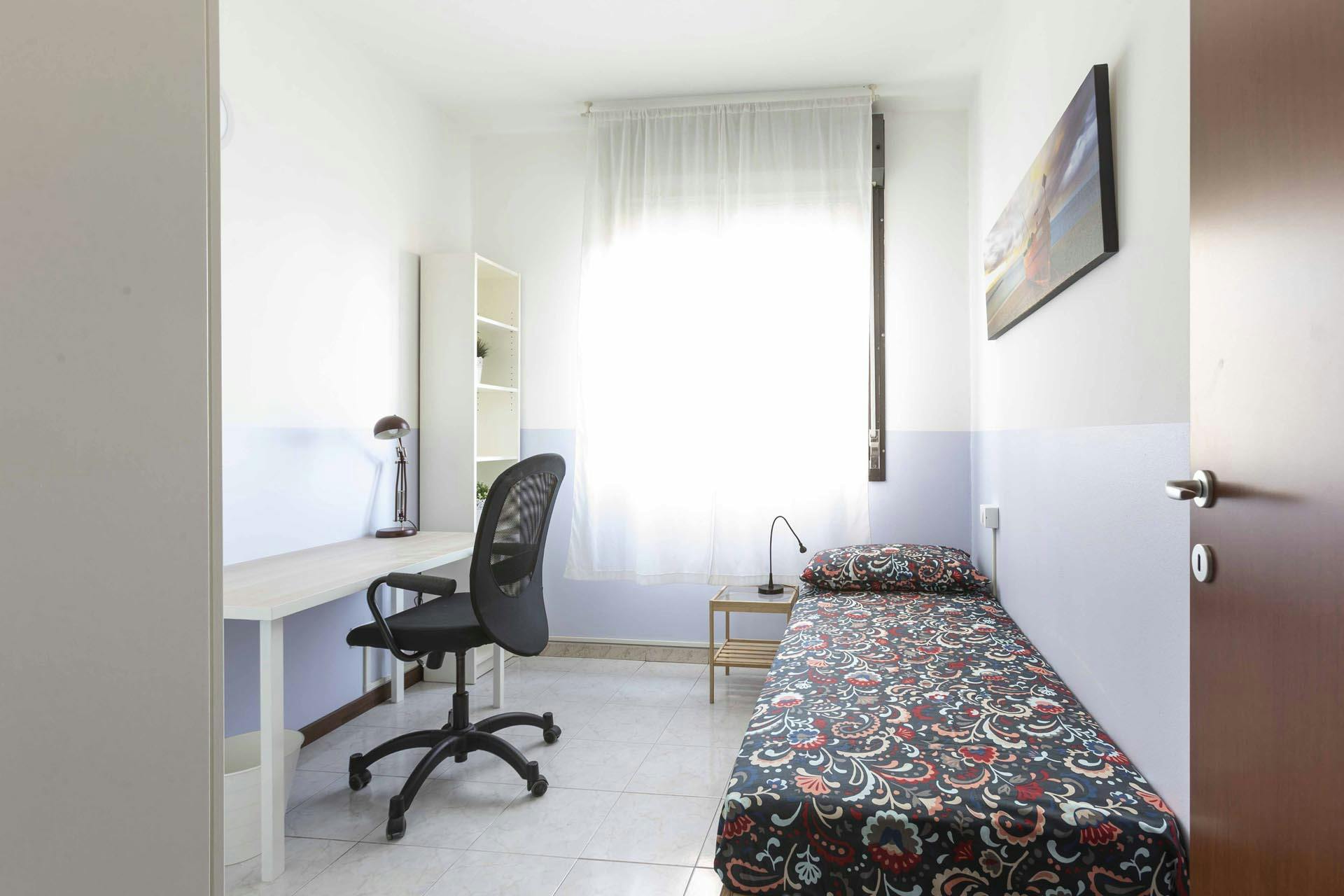 Habitación privada en alquiler por 642 € al mes en Milan, Via Ponale