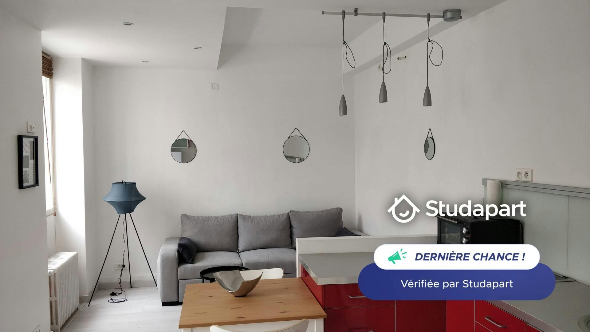 Apartment for rent for €460 per month in Saint-Étienne, Rue Henri Dechaud