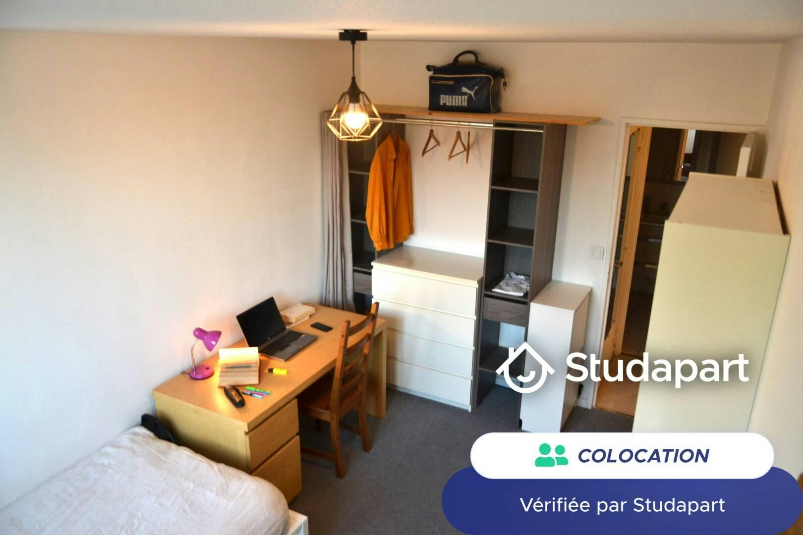 Private room for rent for €580 per month in Créteil, Villa du Petit Parc