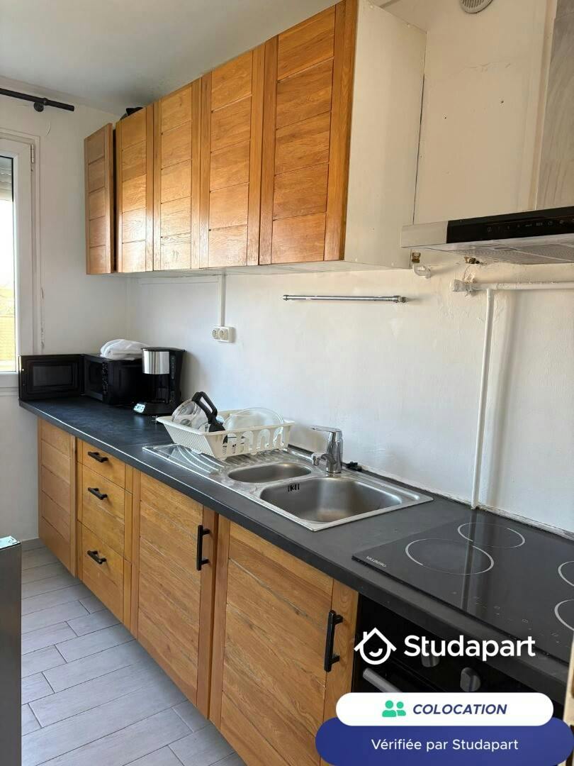 Private room for rent on Rue du Croissant, Nantes - Vue 3