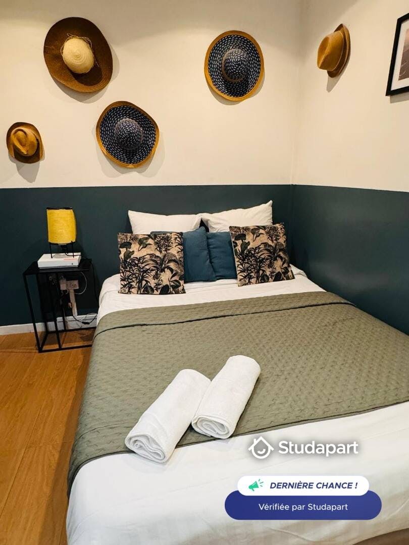 Apartment for rent for €1,300 per month in Marseille, Boulevard de la Blancarde