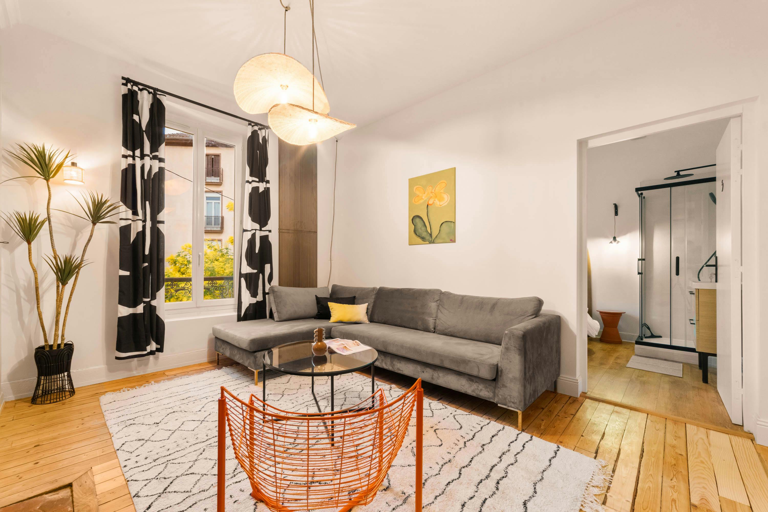 Private room for rent for €699 per month in Saint-Fons, Rue Francis de Pressensé