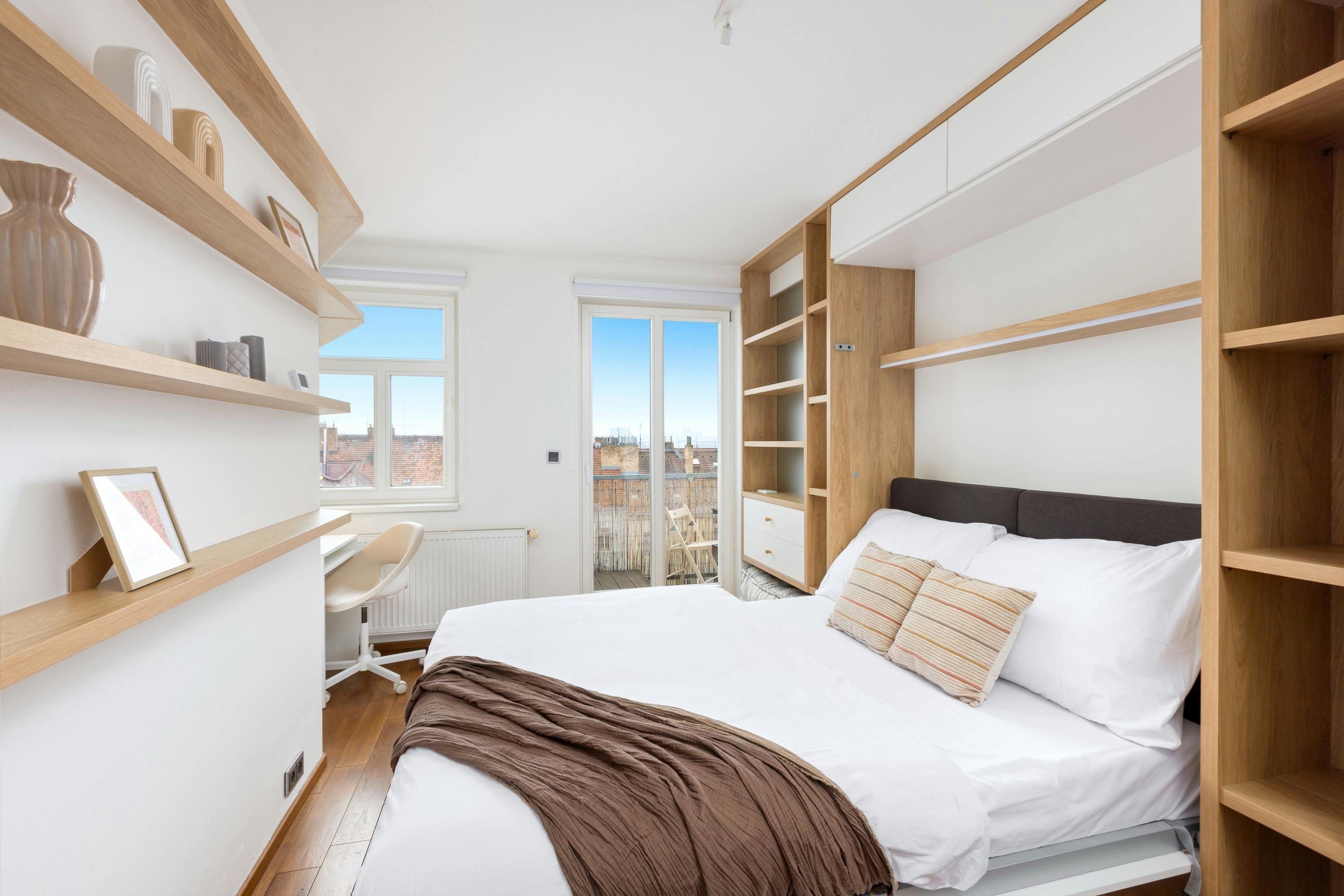 Wohnung zu mieten für 62.140 CZK pro Monat in Hlavní město Praha, Ruská