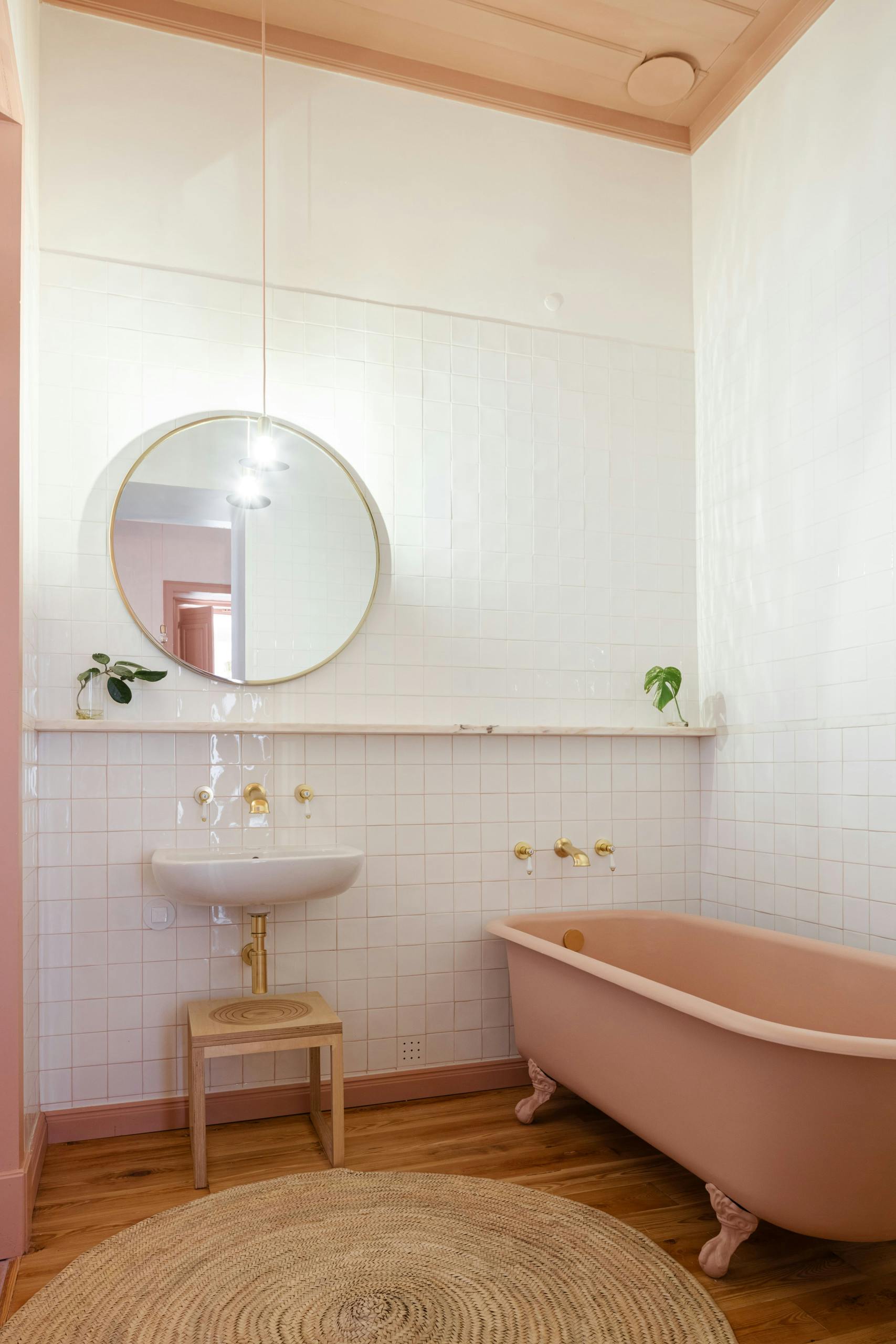 2-Bedroom Apartment in Rua Almeida Garrett, Faro ROOM 2