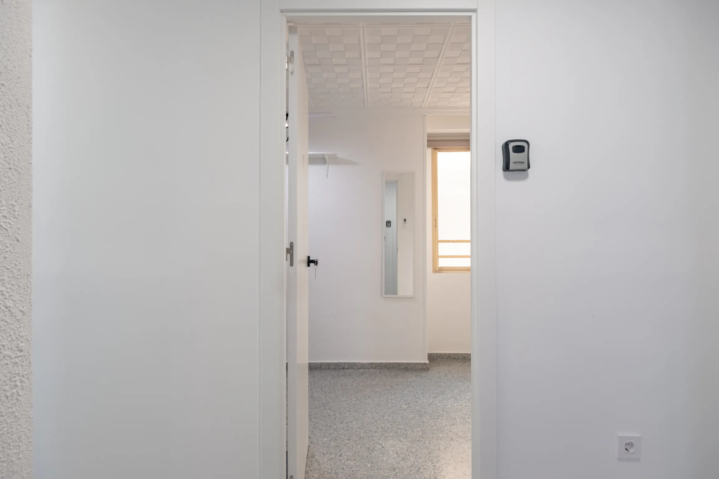 Private room in Carrer Doctor Buades, Alicante 3