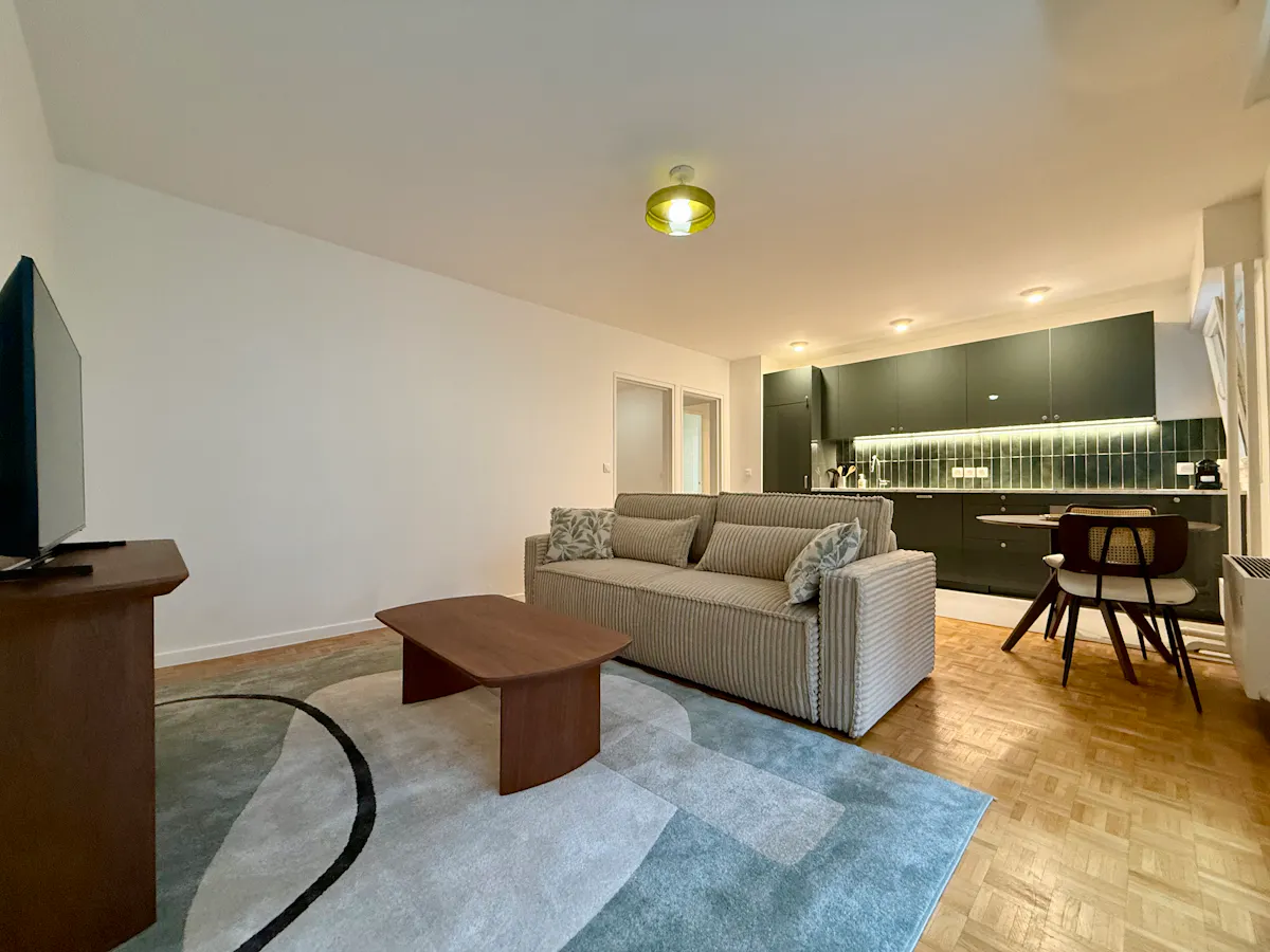 1-Bedroom Apartment in Rue Melingue, Paris (1689385) ROOM