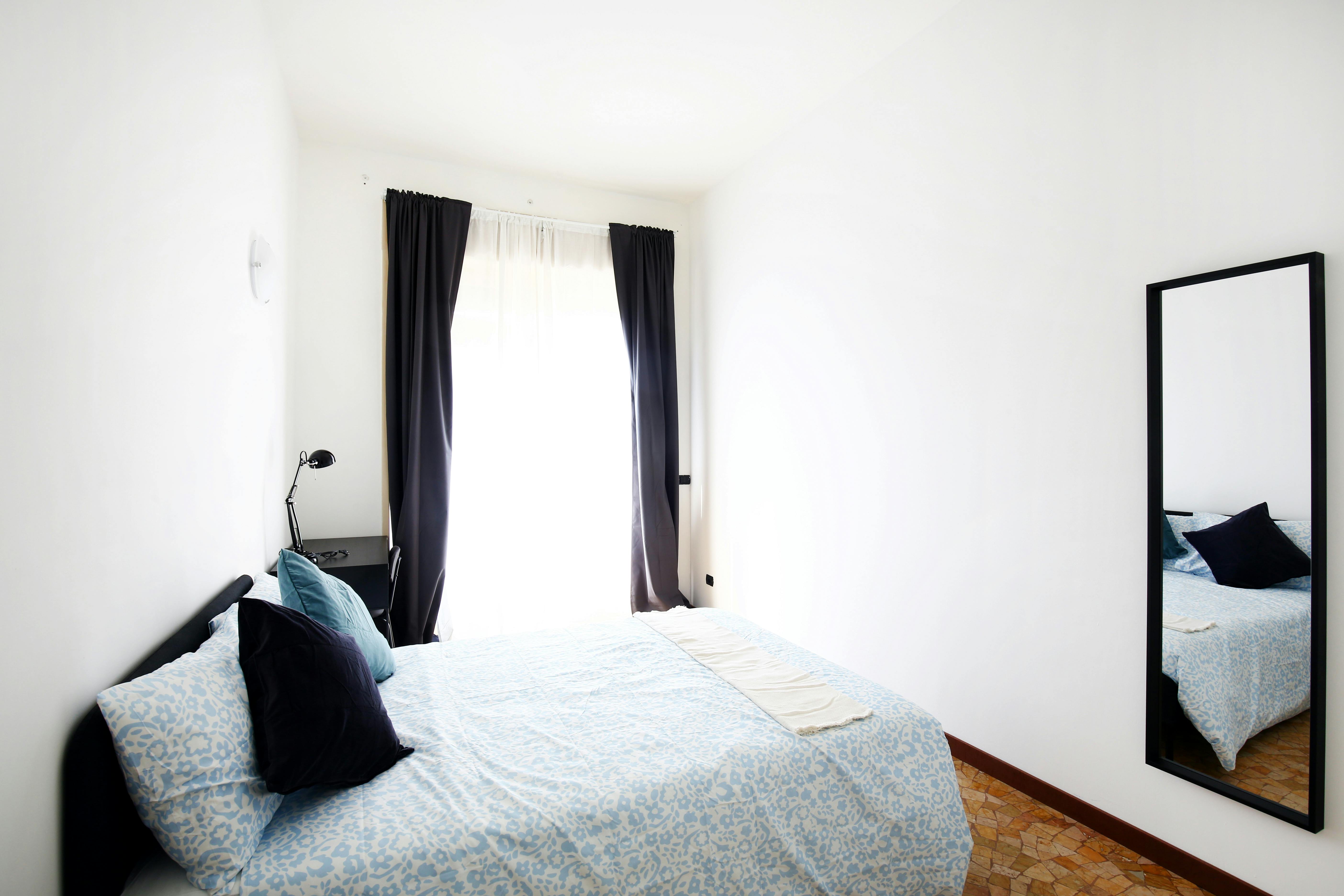 Viale Vittorio Veneto, Milan preview