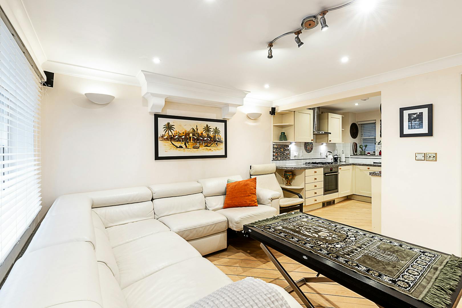 Apartment London, 3 beds — photo 1