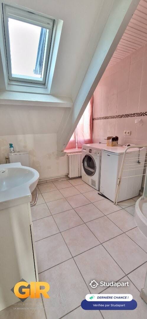 Apartment for rent for €1,095 per month in Rennes, Rue de Fougères