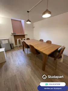Apartment in Bordeaux, Saint-Michel Nansouty Saint-Genès