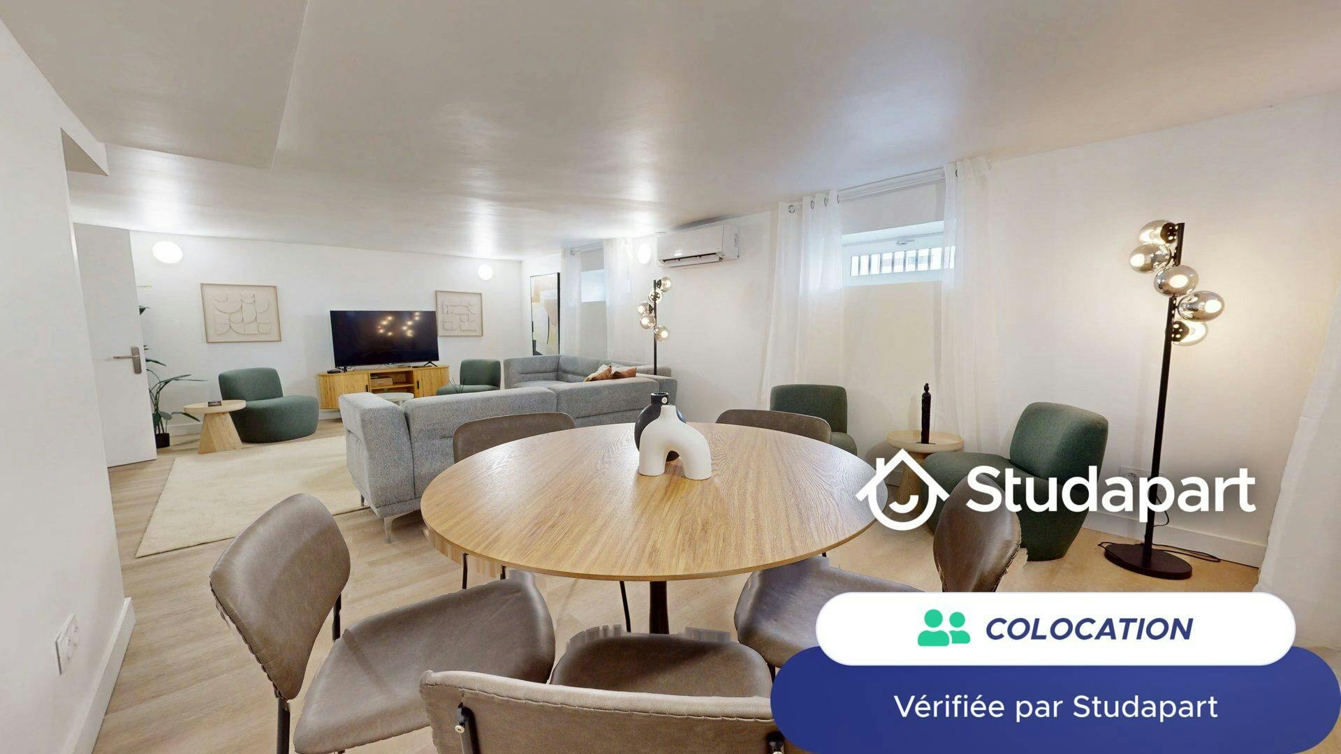 Private room for rent on Route de Genas, Lyon - More