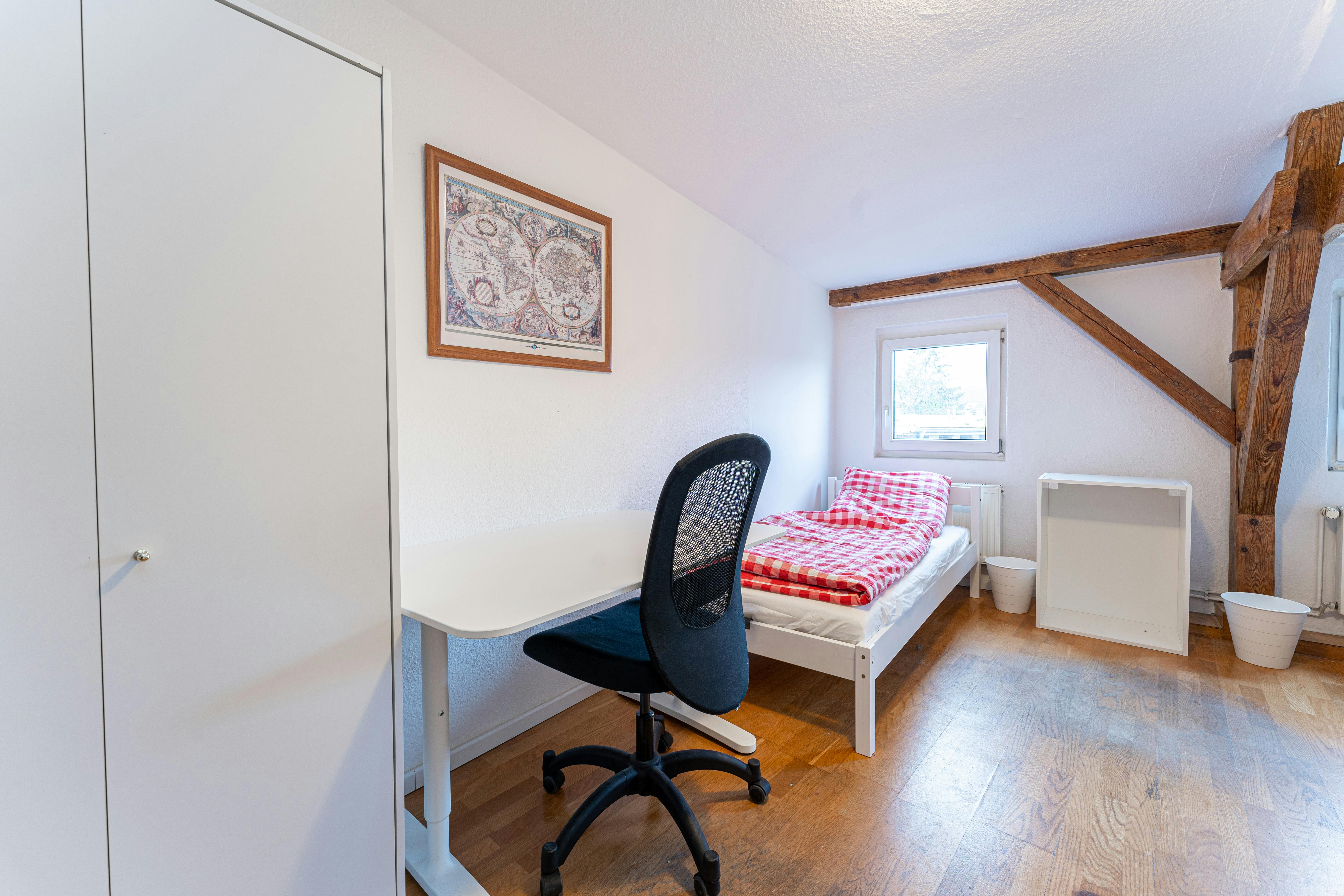 Quarto compartilhado para alugar por € 430 por mês em Potsdam, Potsdamer Straße