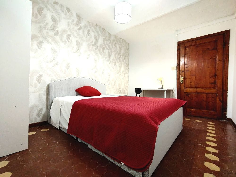 Single room Florence, 1 bed — photo 19