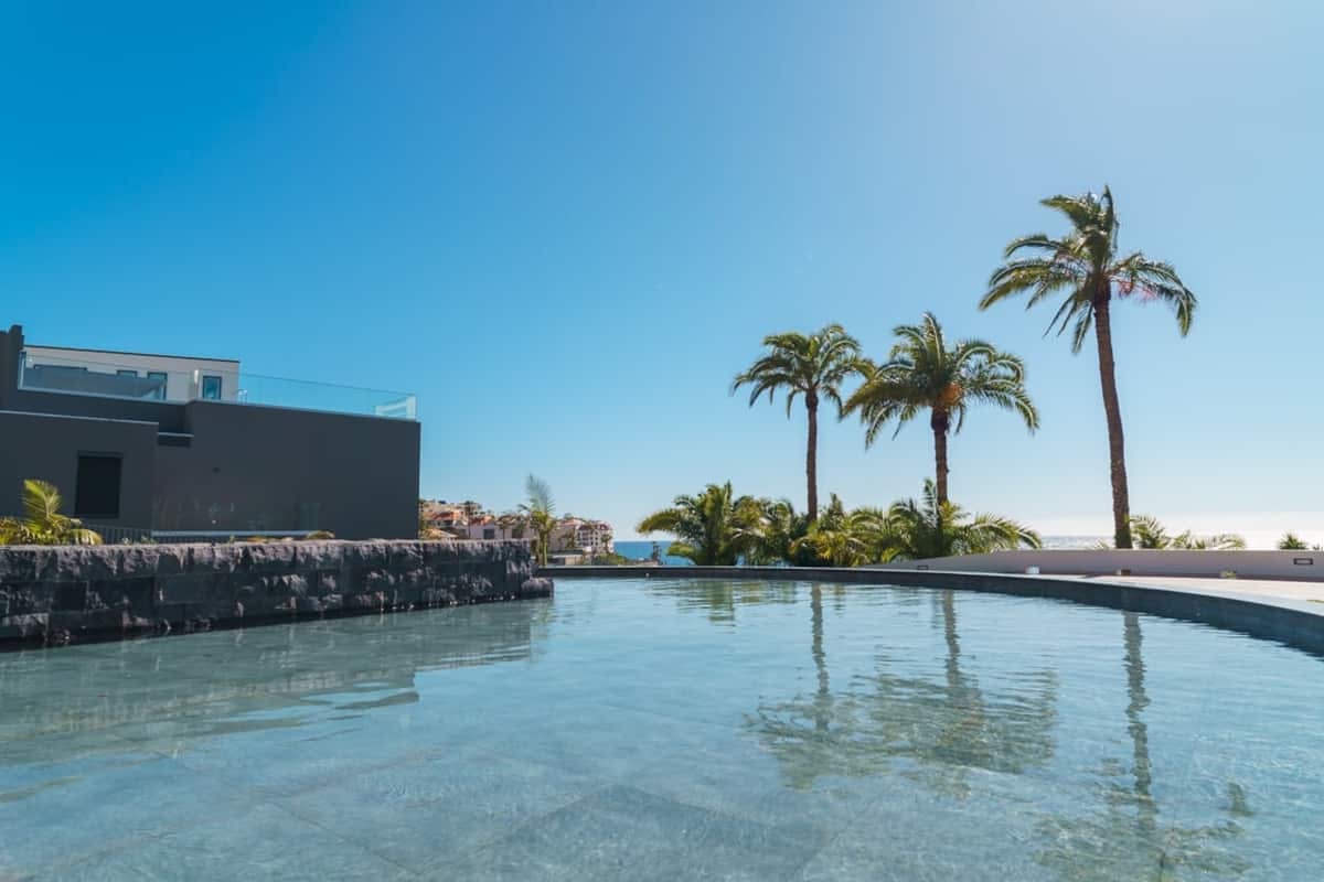 Apartamento para alugar por € 1.000 por mês em Funchal, Estrada Monumental