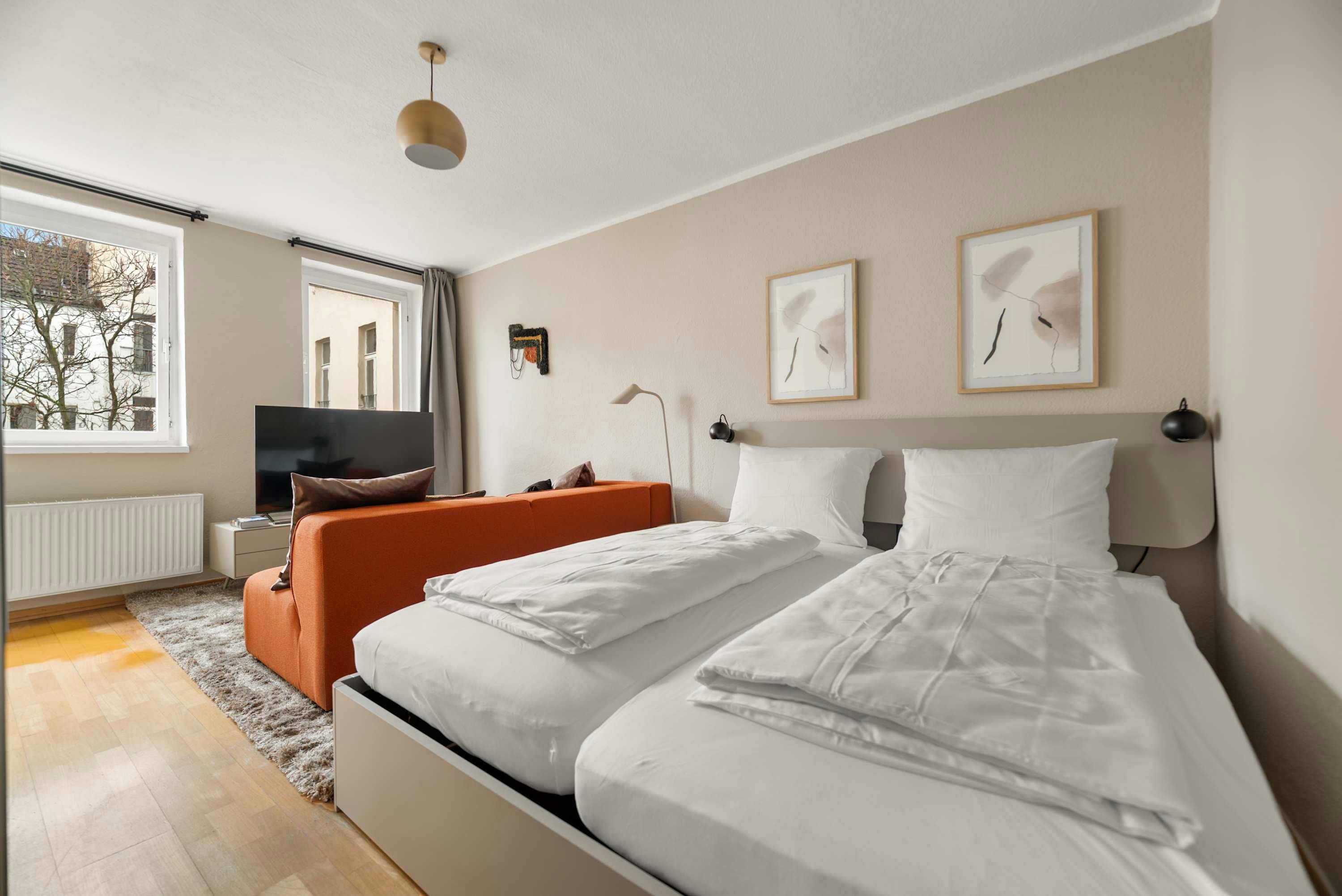 Studio for rent for €1,466 per month in Berlin, Torstraße