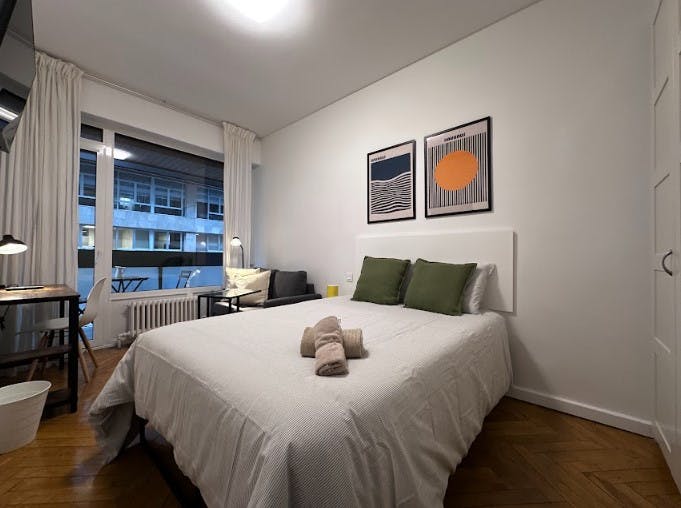 Estrauntza Kalea, Bilbao preview