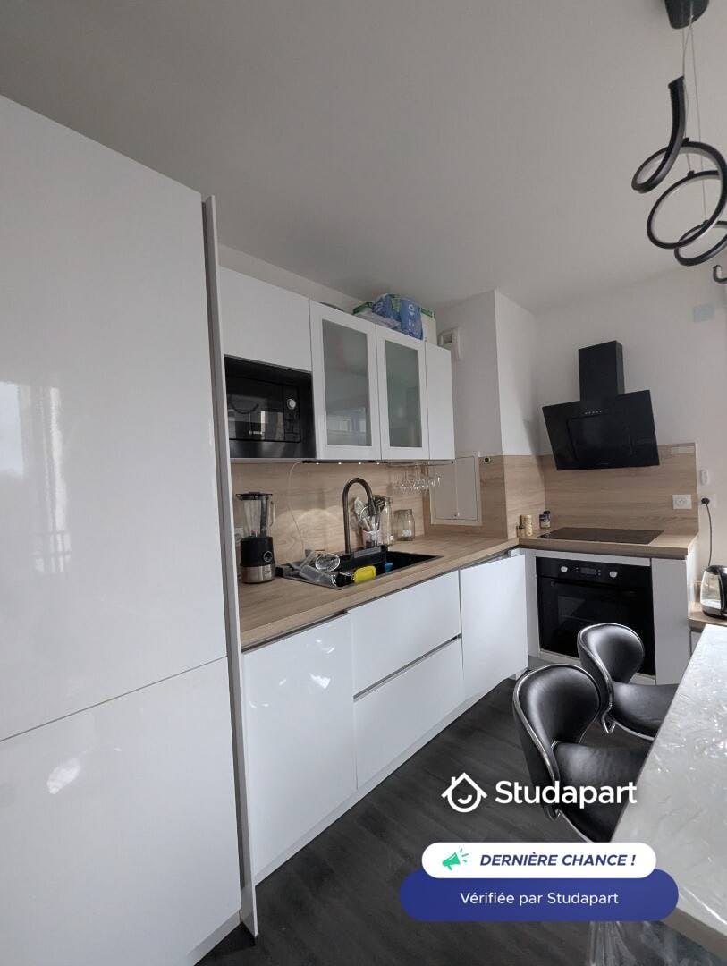 Maison à louer pour 1 280 €/mois à Les Ulis, Rue de Vendée