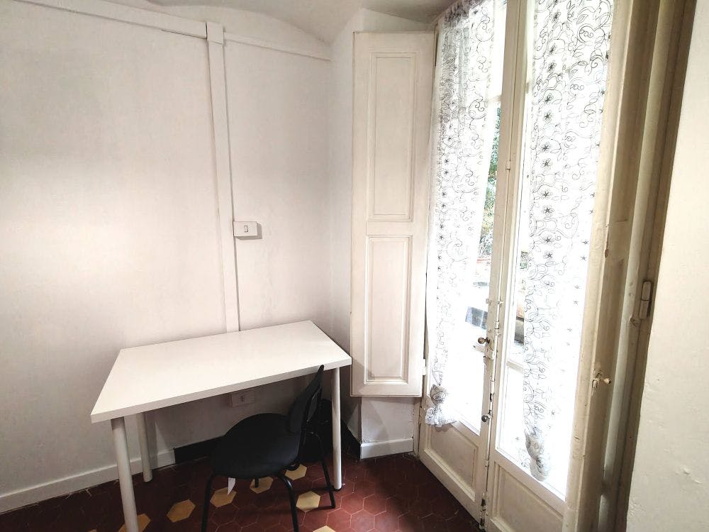 Single room Florence, 1 bed — photo 11