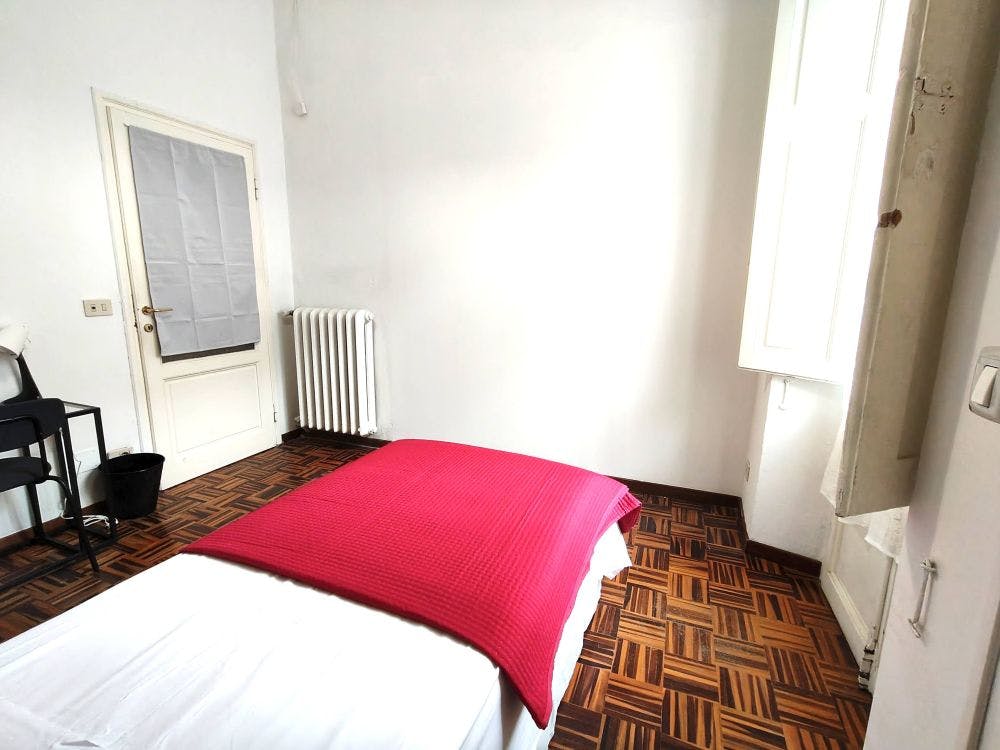 Single room Florence, 1 bed — photo 12