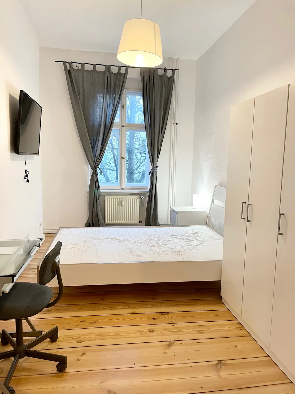 Kamminer Straße, Berlin preview