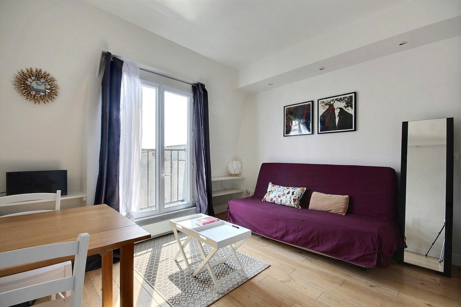 Studio for rent for €1,227 per month in Paris, Rue de Cléry