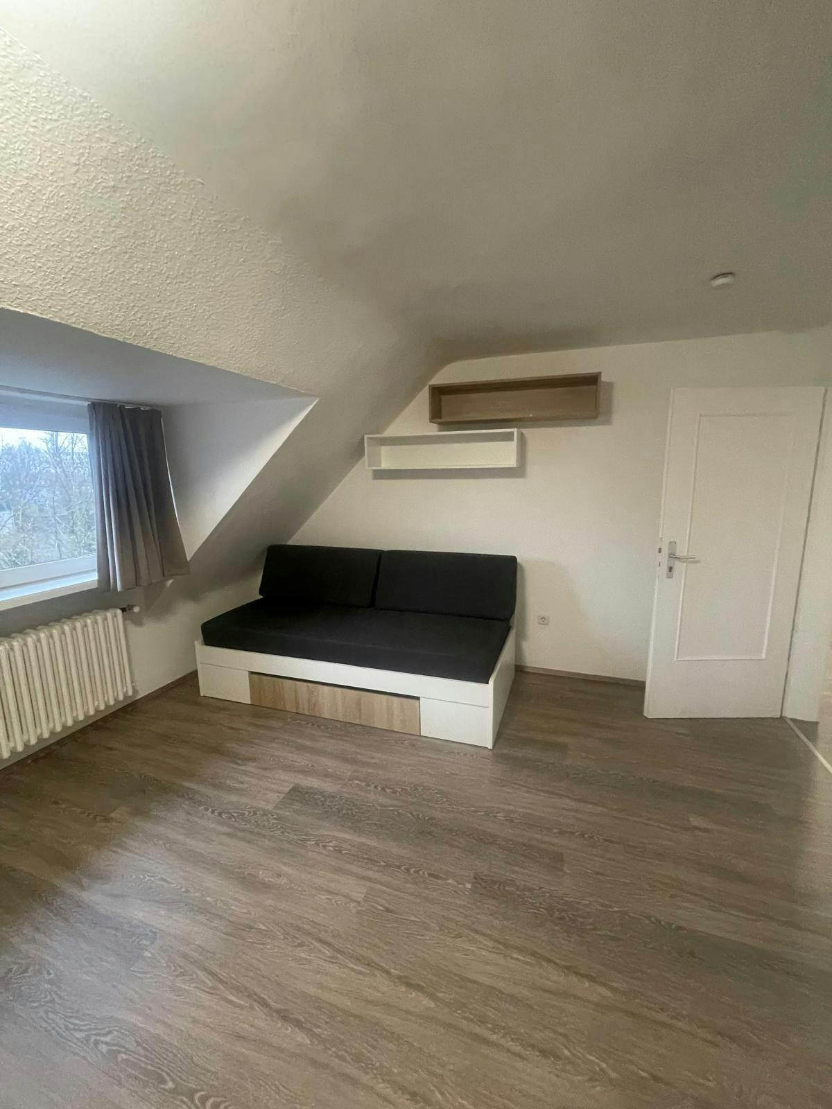 Single room Essen, 1 bed, 16m² — photo 1
