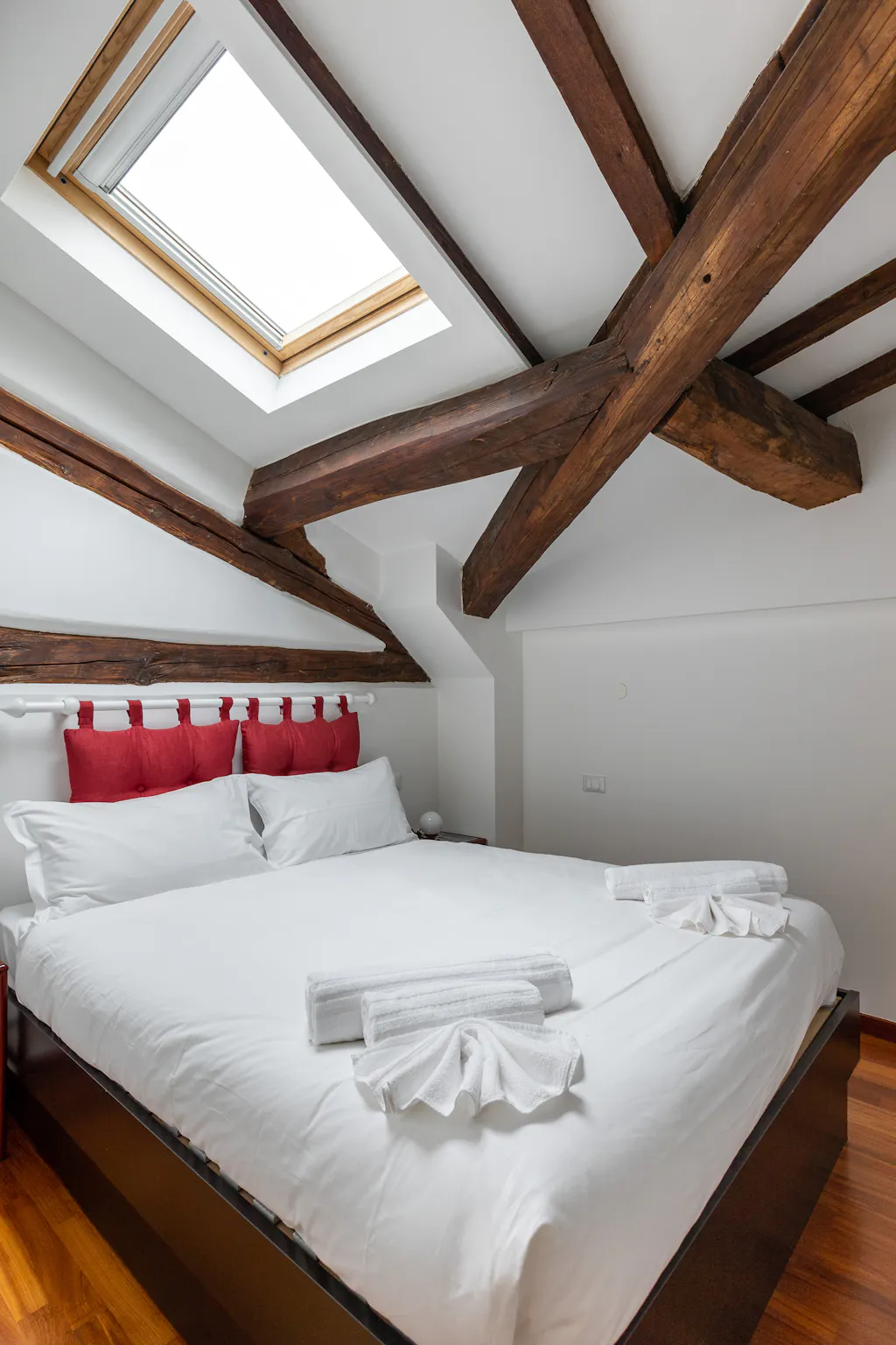 1-Bedroom Apartment in Via Bertiera, Bologna (1690077) ROOM 1