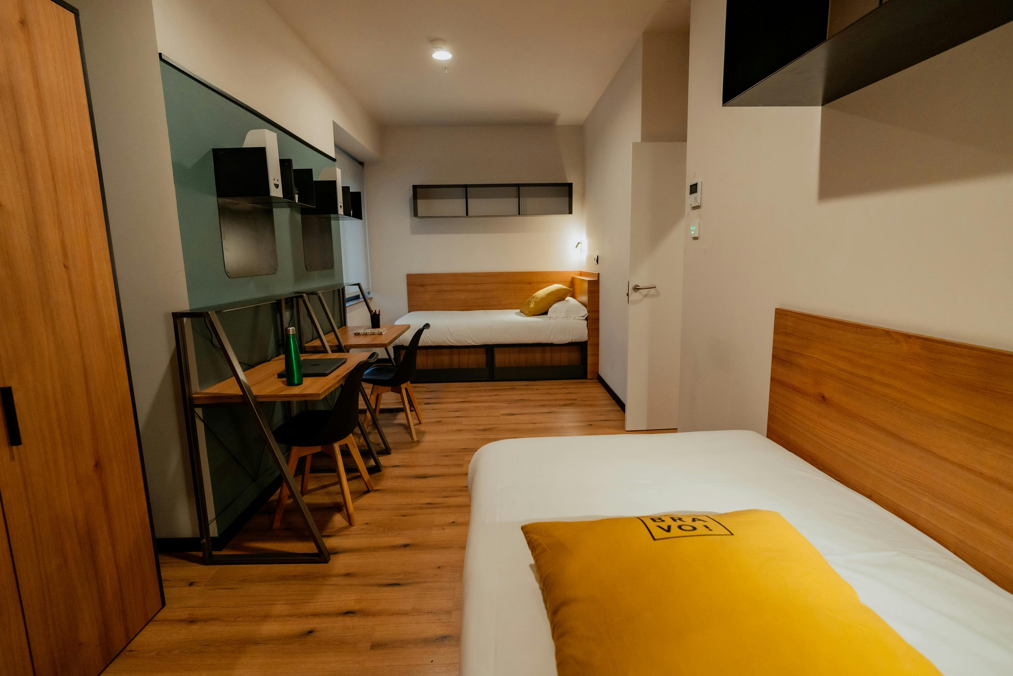 preview gallery tile