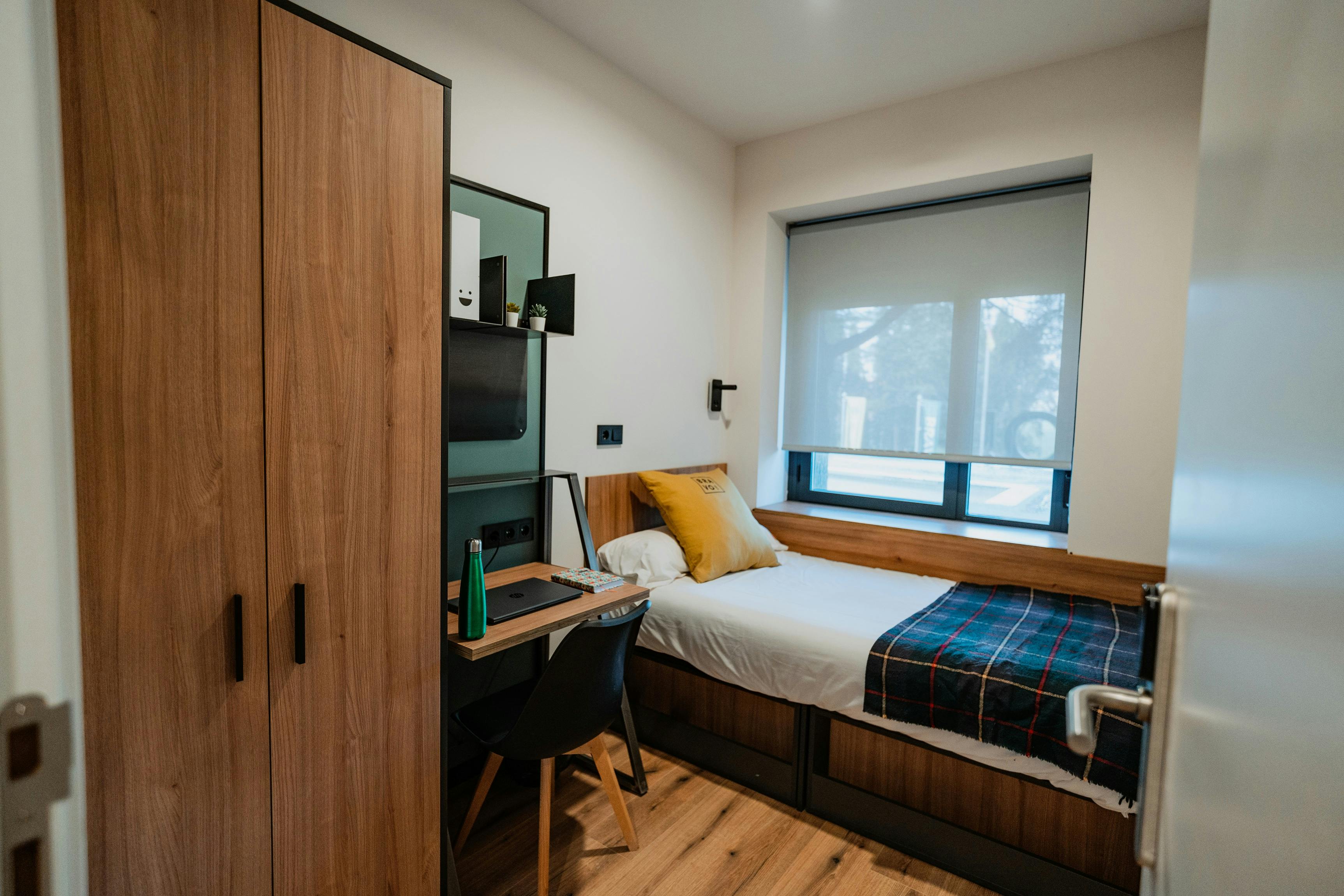 preview gallery tile