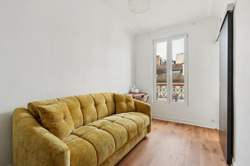 1-Bedroom Apartment in Rue du Mont-Cenis, Paris (1690113) ROOM