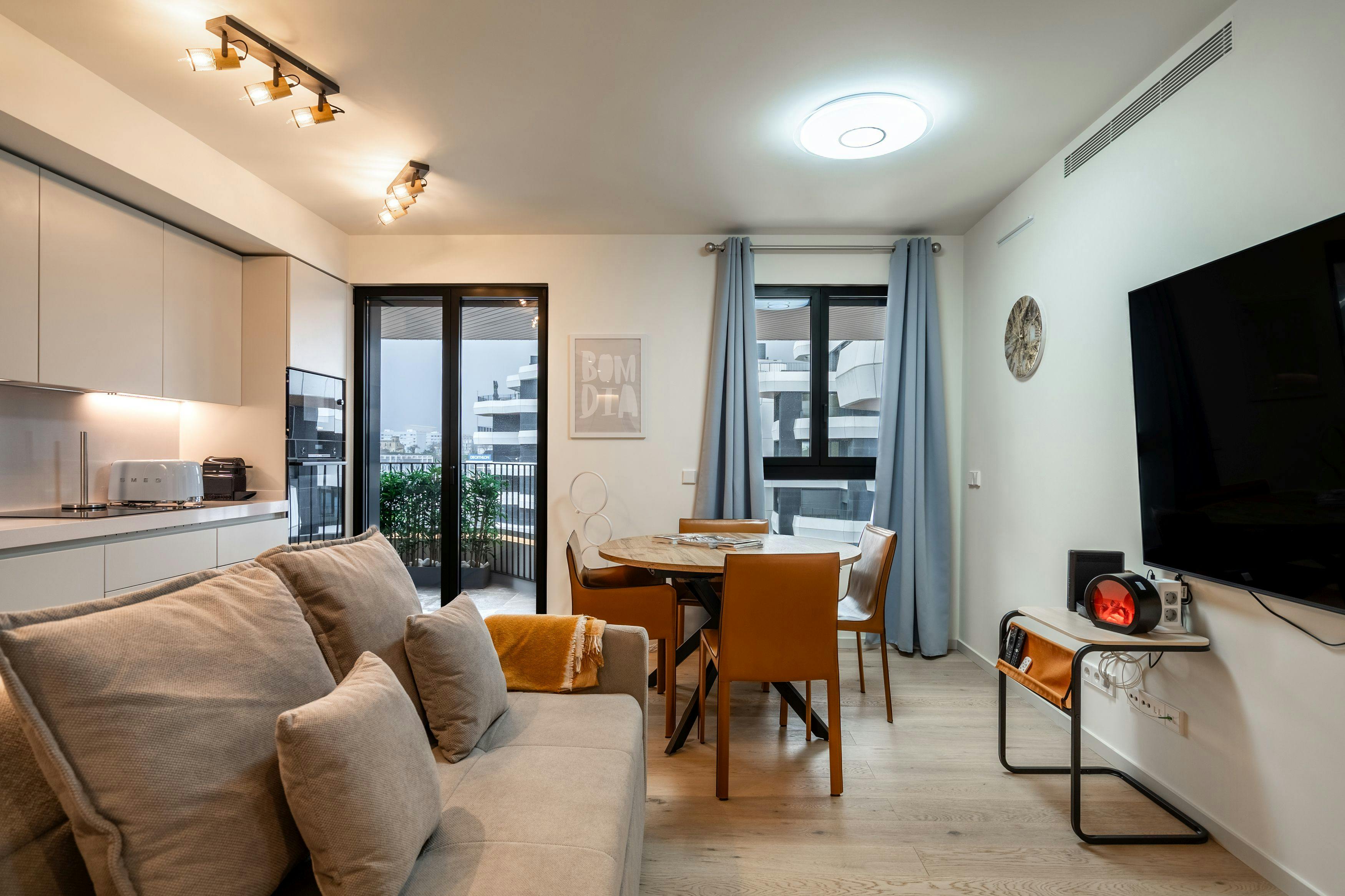 Appartamento in affitto a 2100 € al mese a Lisbon, Rua do Adeus Português