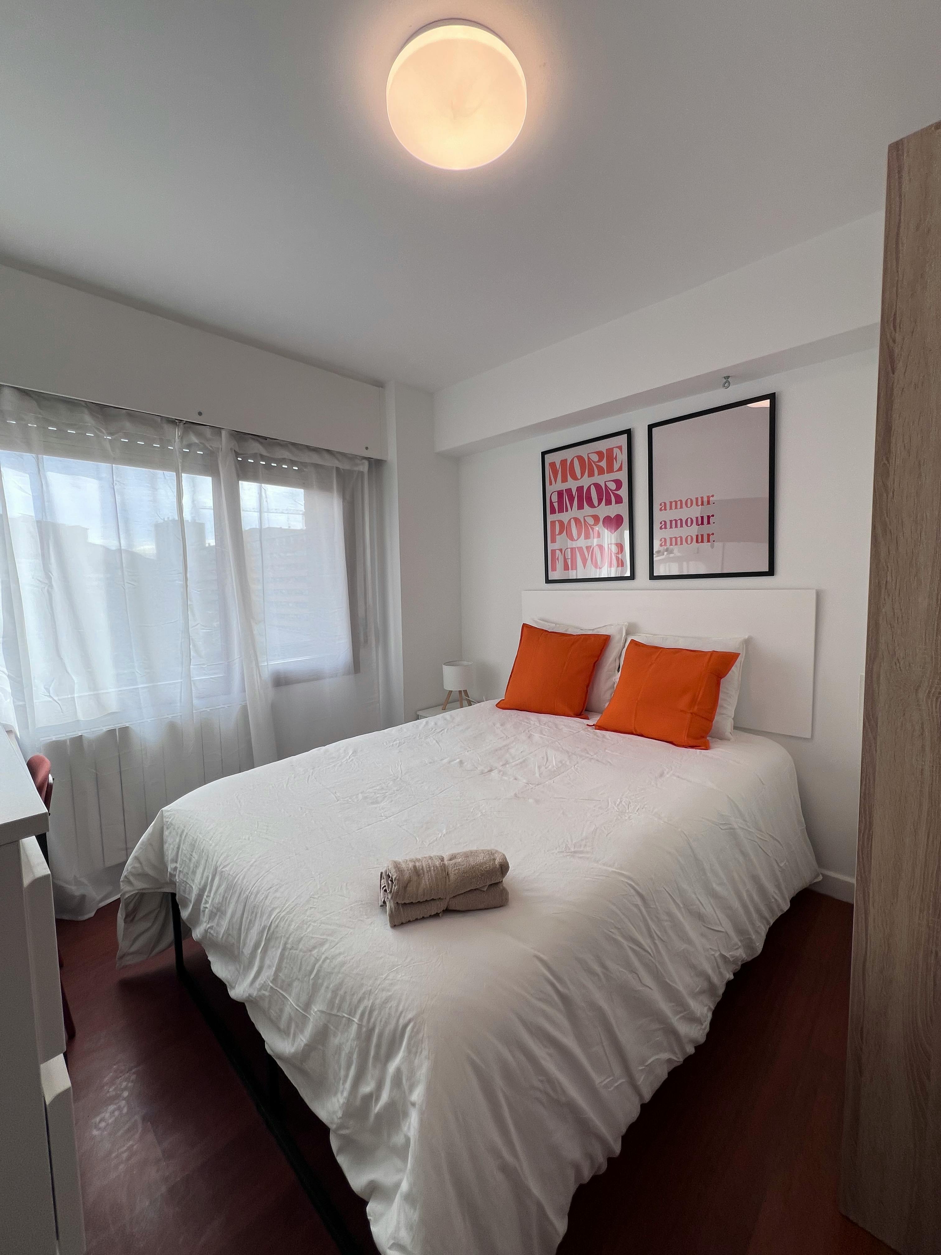 Private room for rent for €460 per month in Bilbao, Jesus Galindez Hiribidea