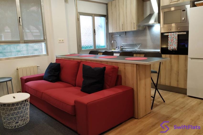 4-Bedroom Building in Cantabria Kalea, Bilbao (1690153) ROOM