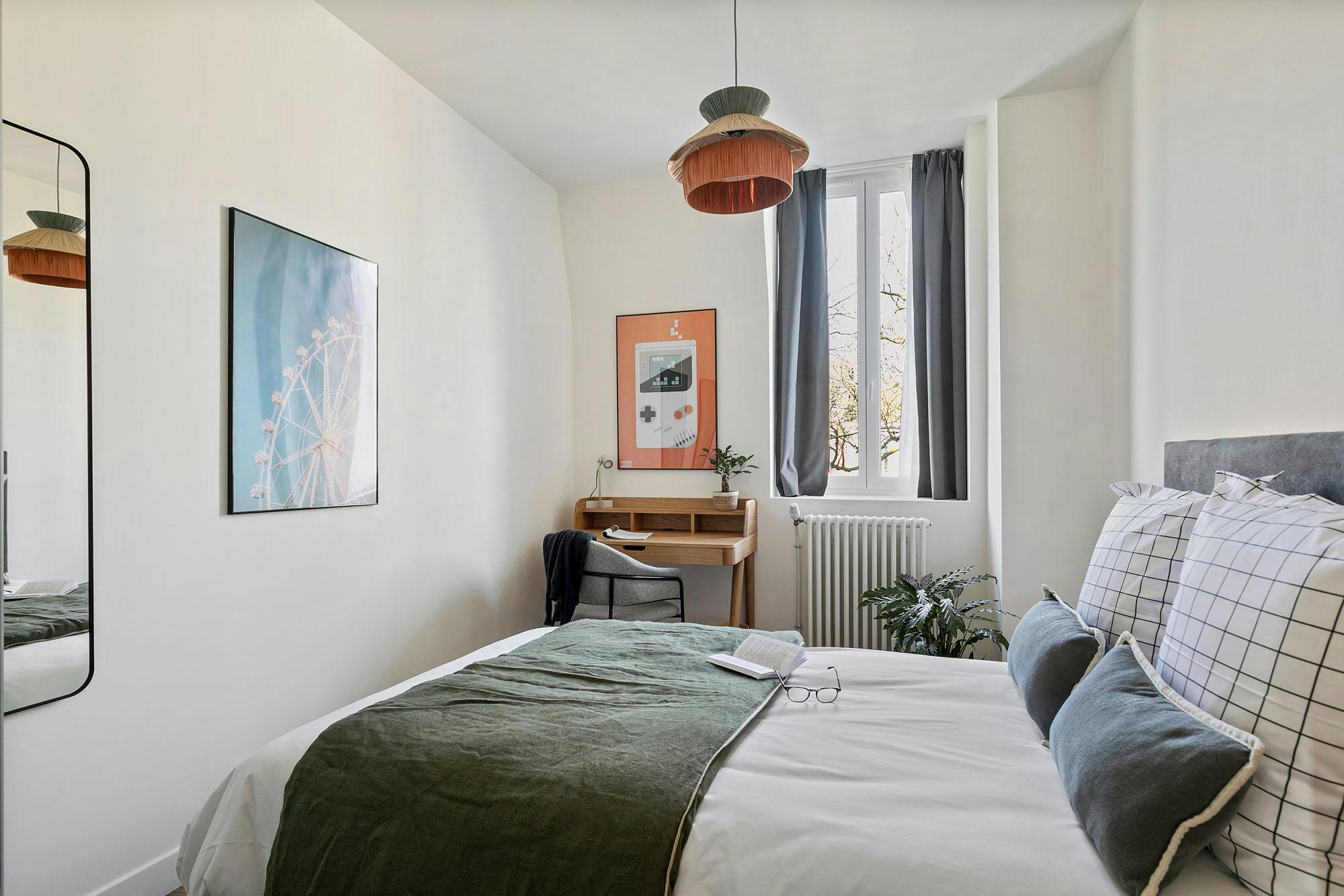 Avenue de la République, La Madeleine preview