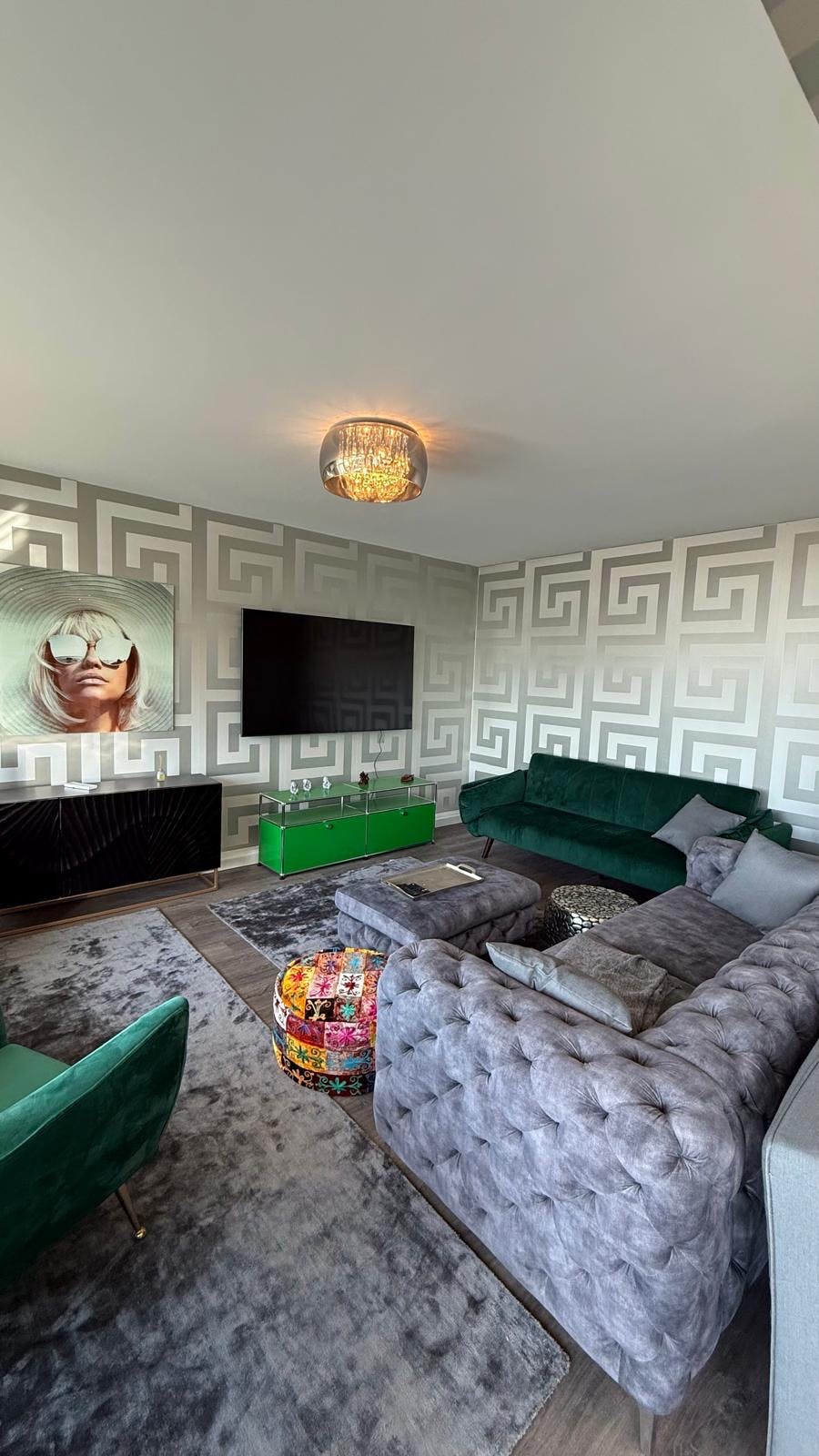 公寓 正在以 €5,000 的月租出租，其位于 Zandvoort, Van Galenstraat