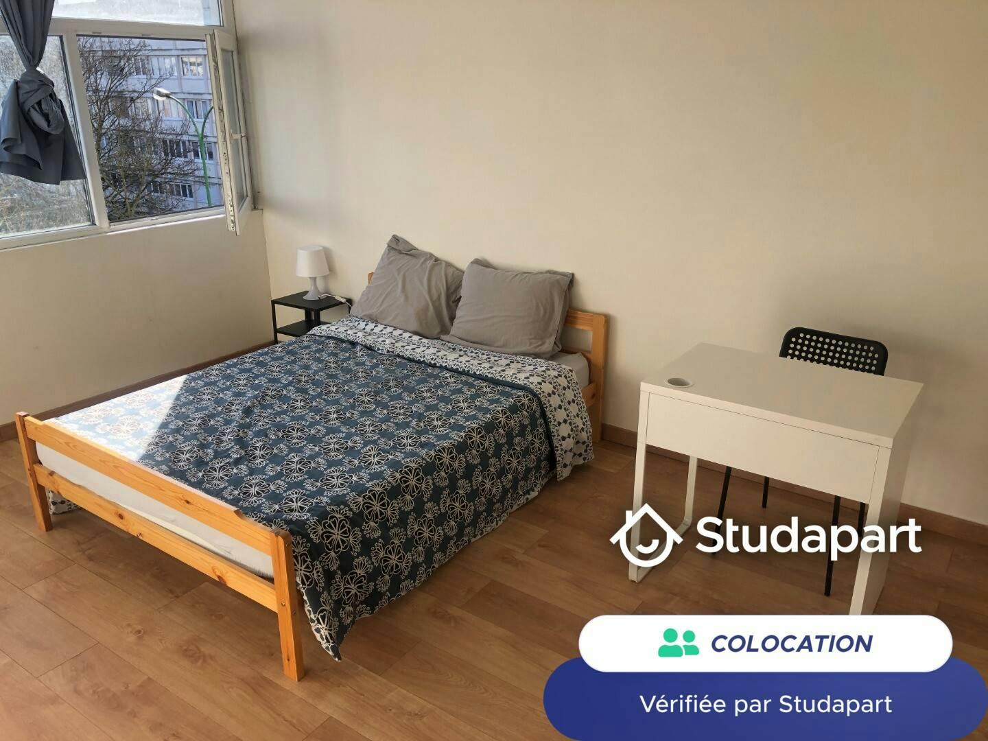 Privé kamer te huur voor € 300 per maand in Saint-Étienne-du-Rouvray, Rue des Alpes