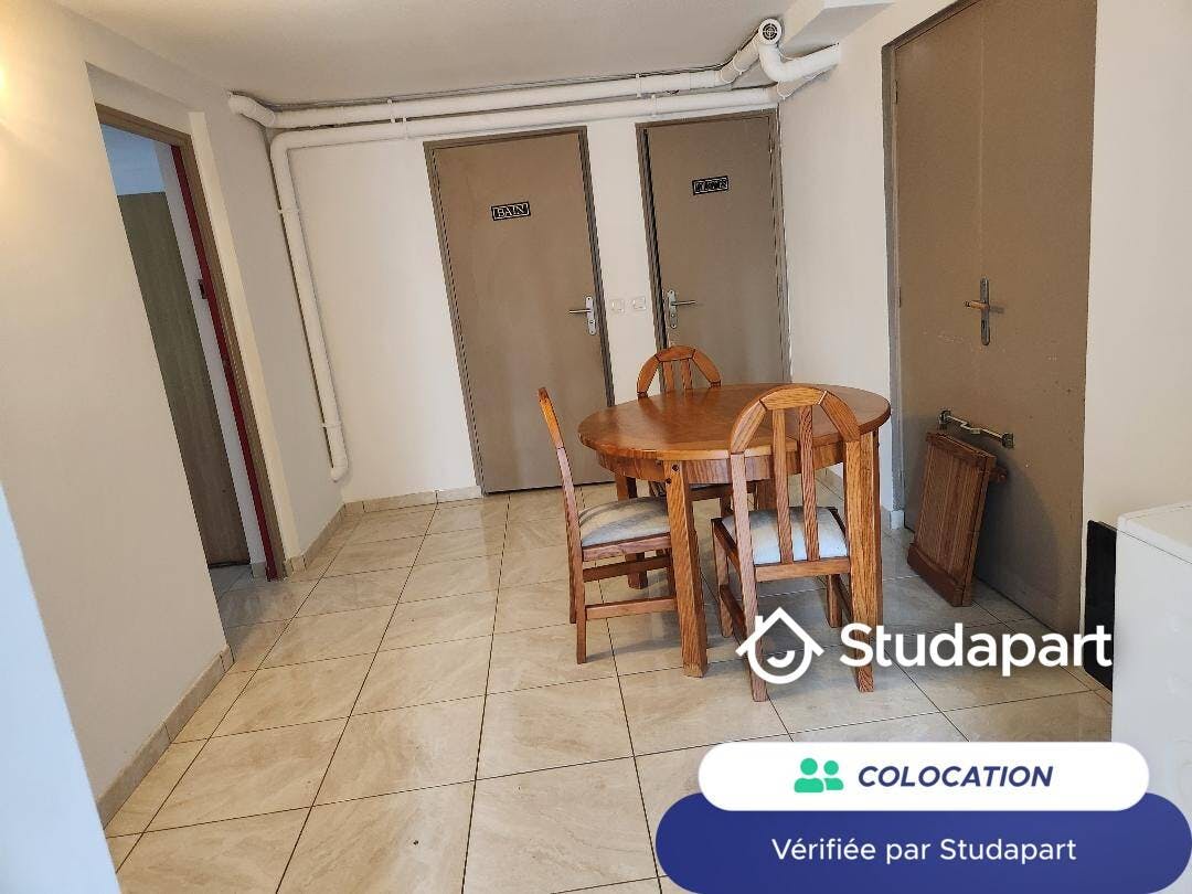 Private room for rent for €400 per month in Osny, Route d'Ableiges