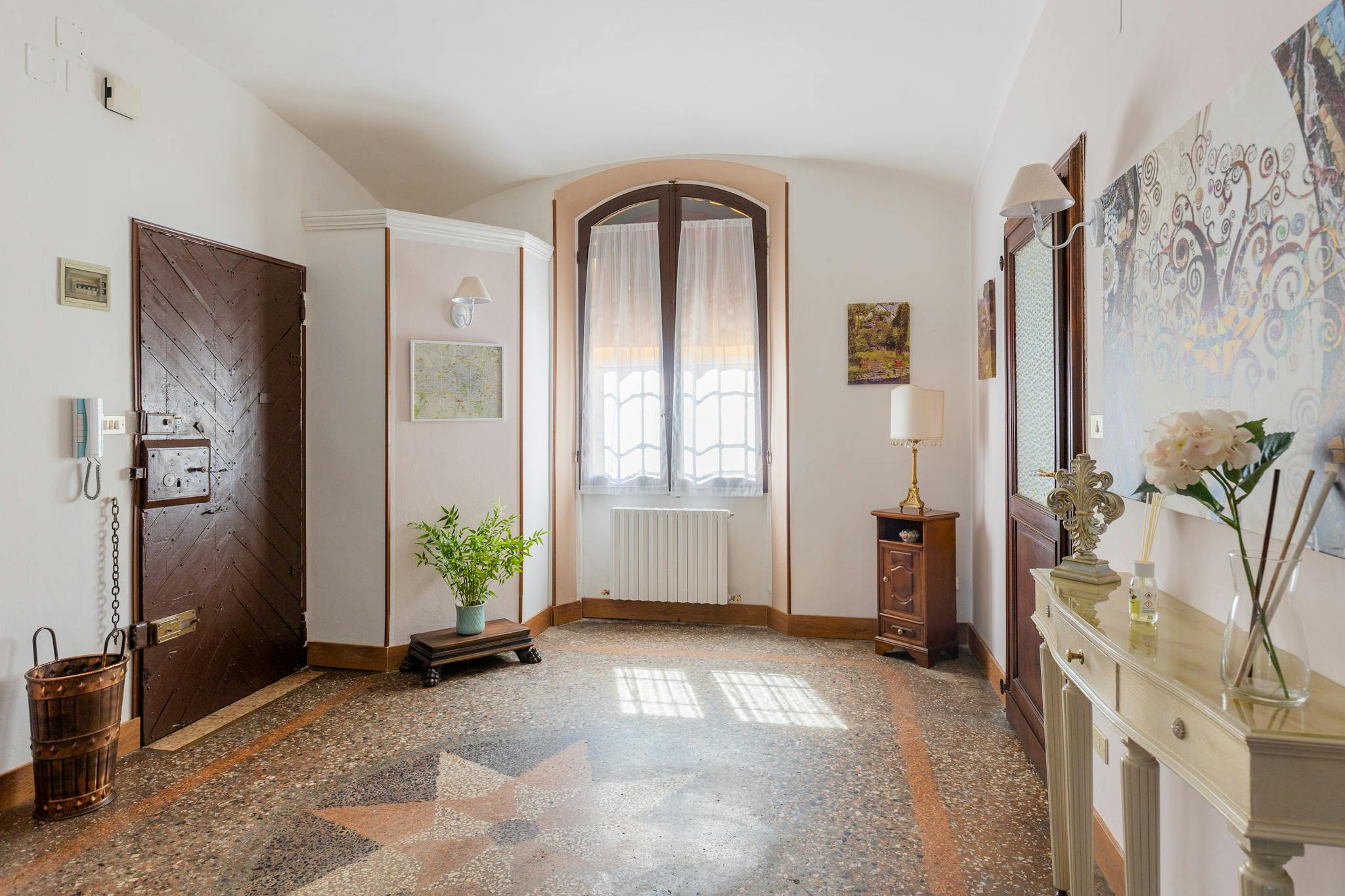 Via San Mamolo, Bologna preview