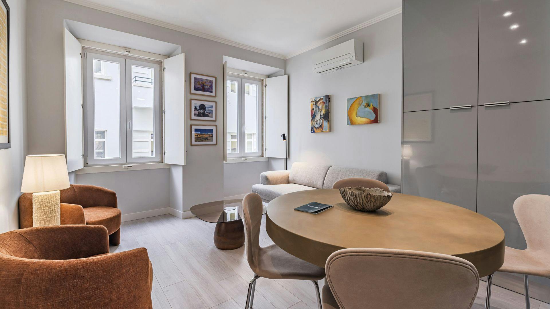 Rua Eduardo Coelho, Lisbon preview