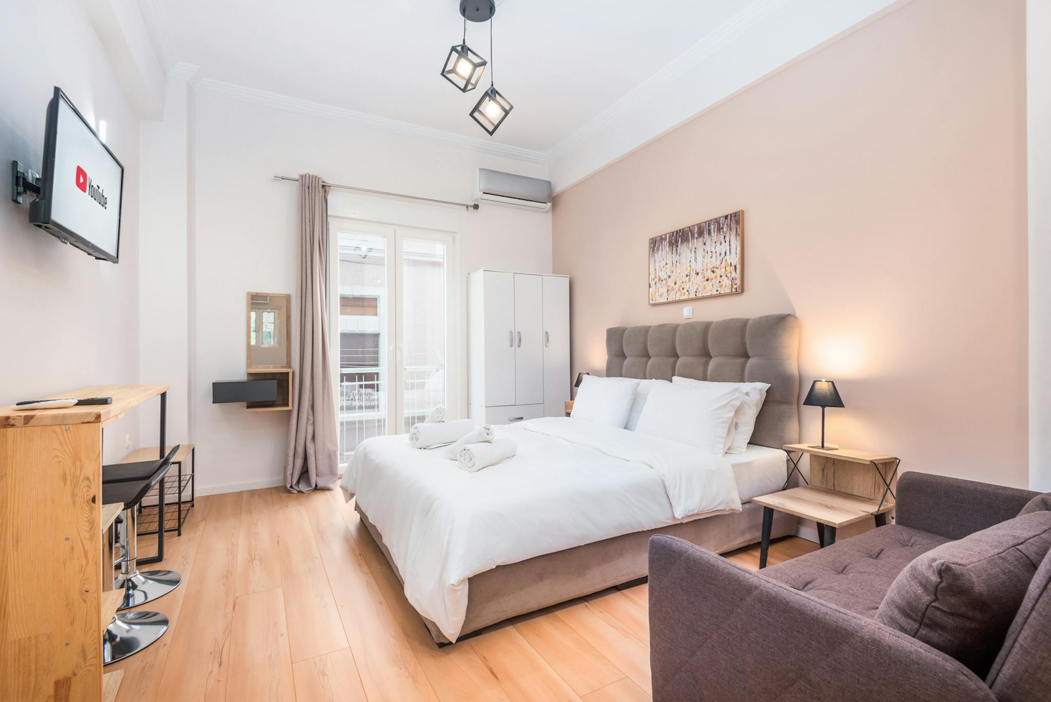 Kolwnou, Athina preview