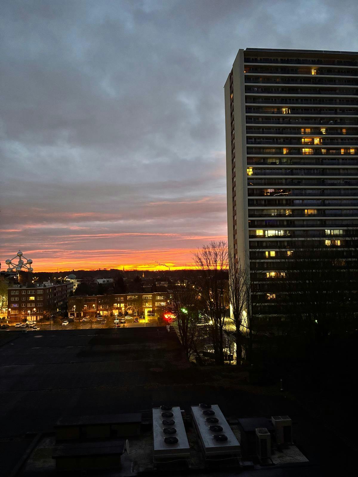 Studio for rent for €1,300 per month in Jette, Dikke-Beuklaan