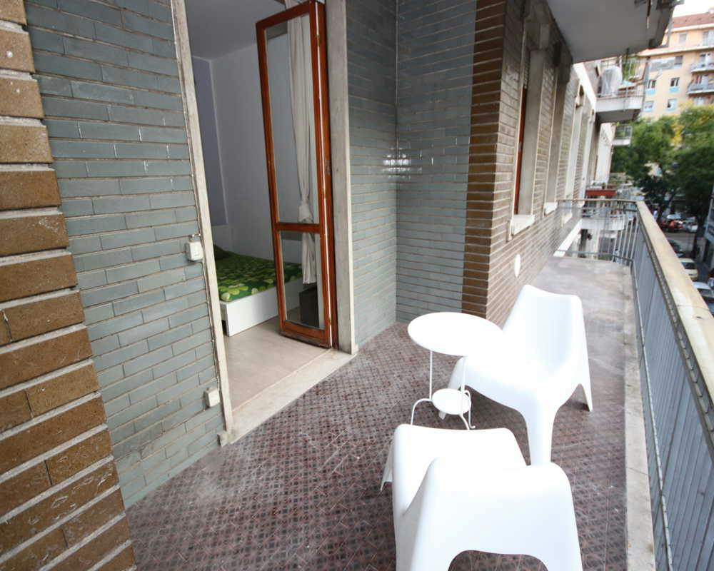 Via Montecatini, Milan preview